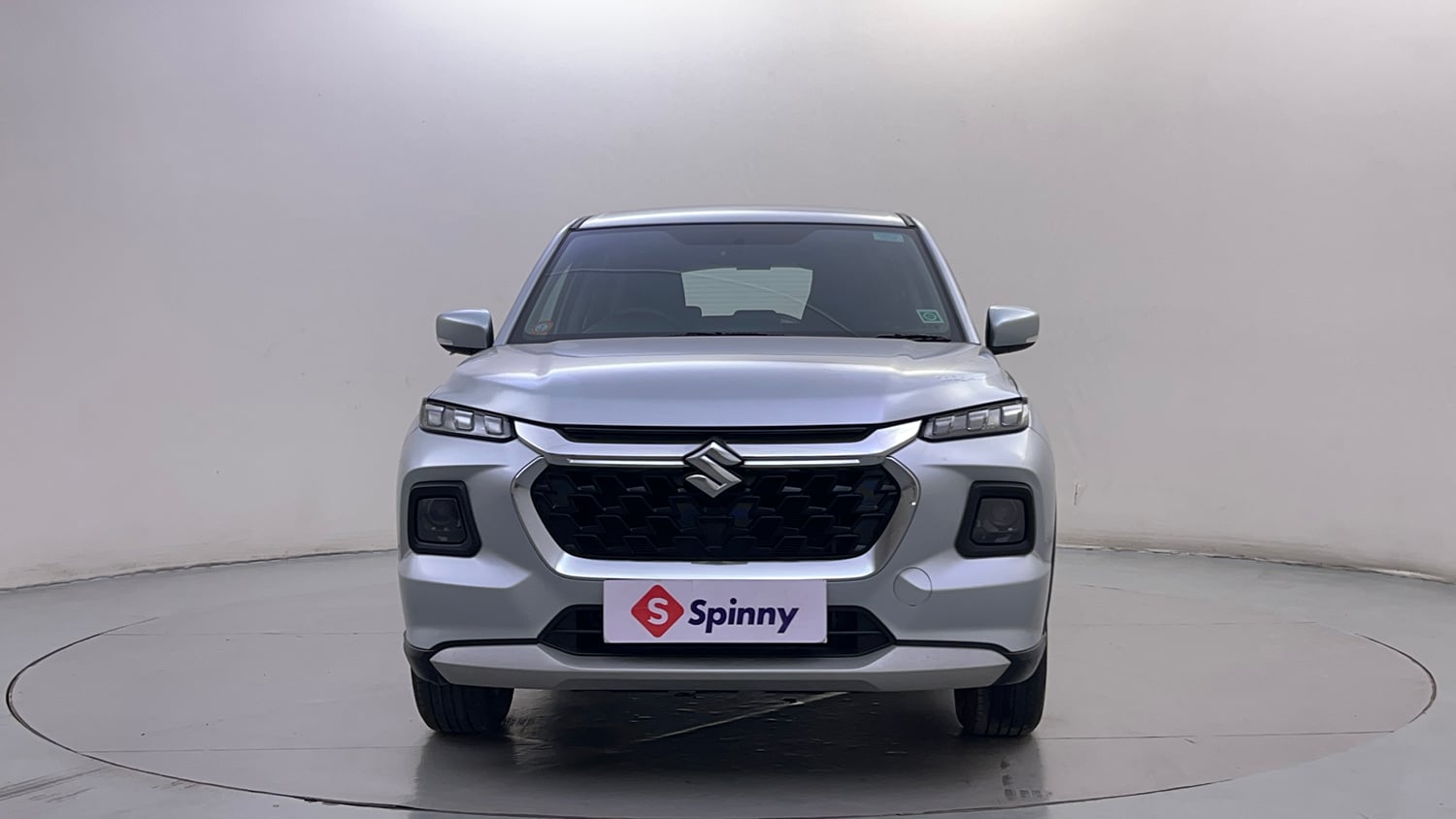 Used 2025 Maruti Suzuki Grand Vitara Delta Smart Hybrid Petrol Manual exterior FRONT VIEW