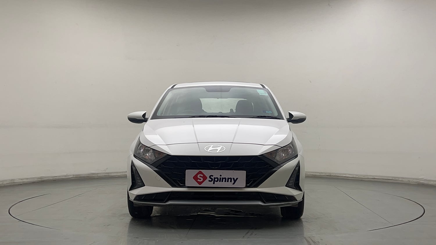 Used 2024 Hyundai i20 Sportz (O) 1.2 IVT Petrol Automatic exterior FRONT VIEW
