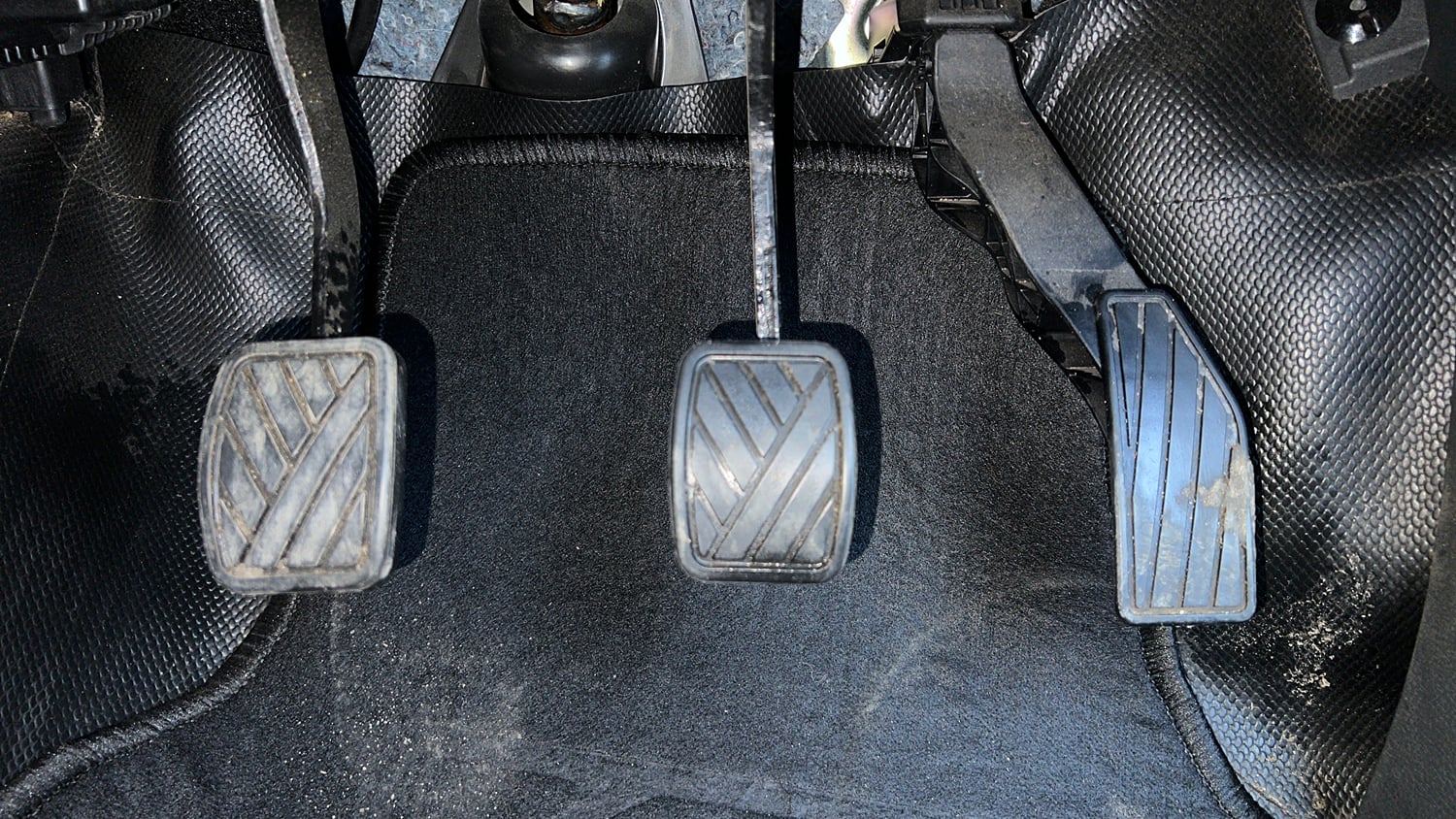 Used 2025 Maruti Suzuki Alto K10 VXi Plus (O) Petrol Manual interior PEDALS VIEW