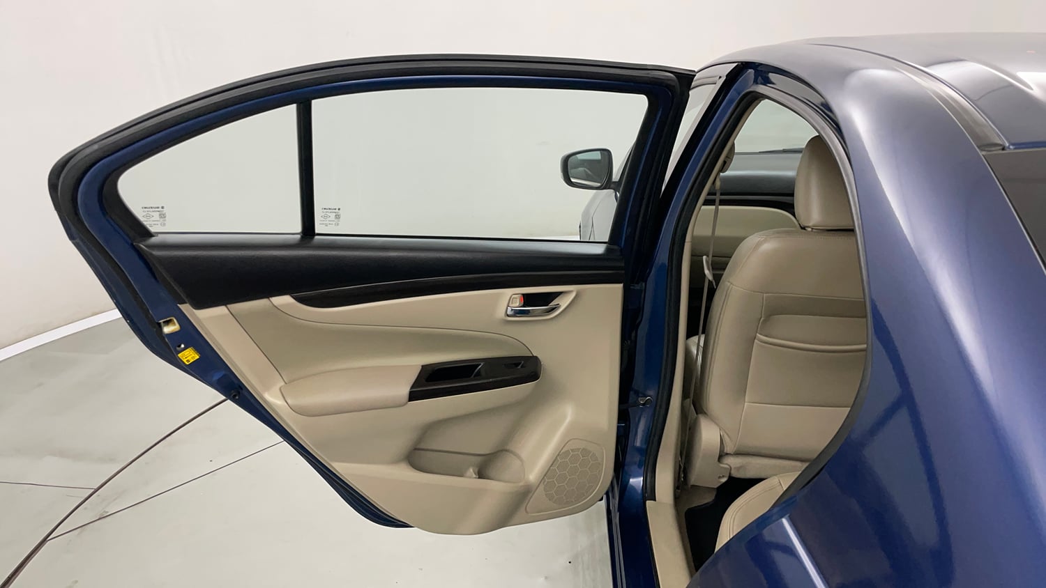 Used 2017 Maruti Suzuki Ciaz Alpha 1.4 MT Petrol Manual interior LEFT REAR DOOR OPEN VIEW