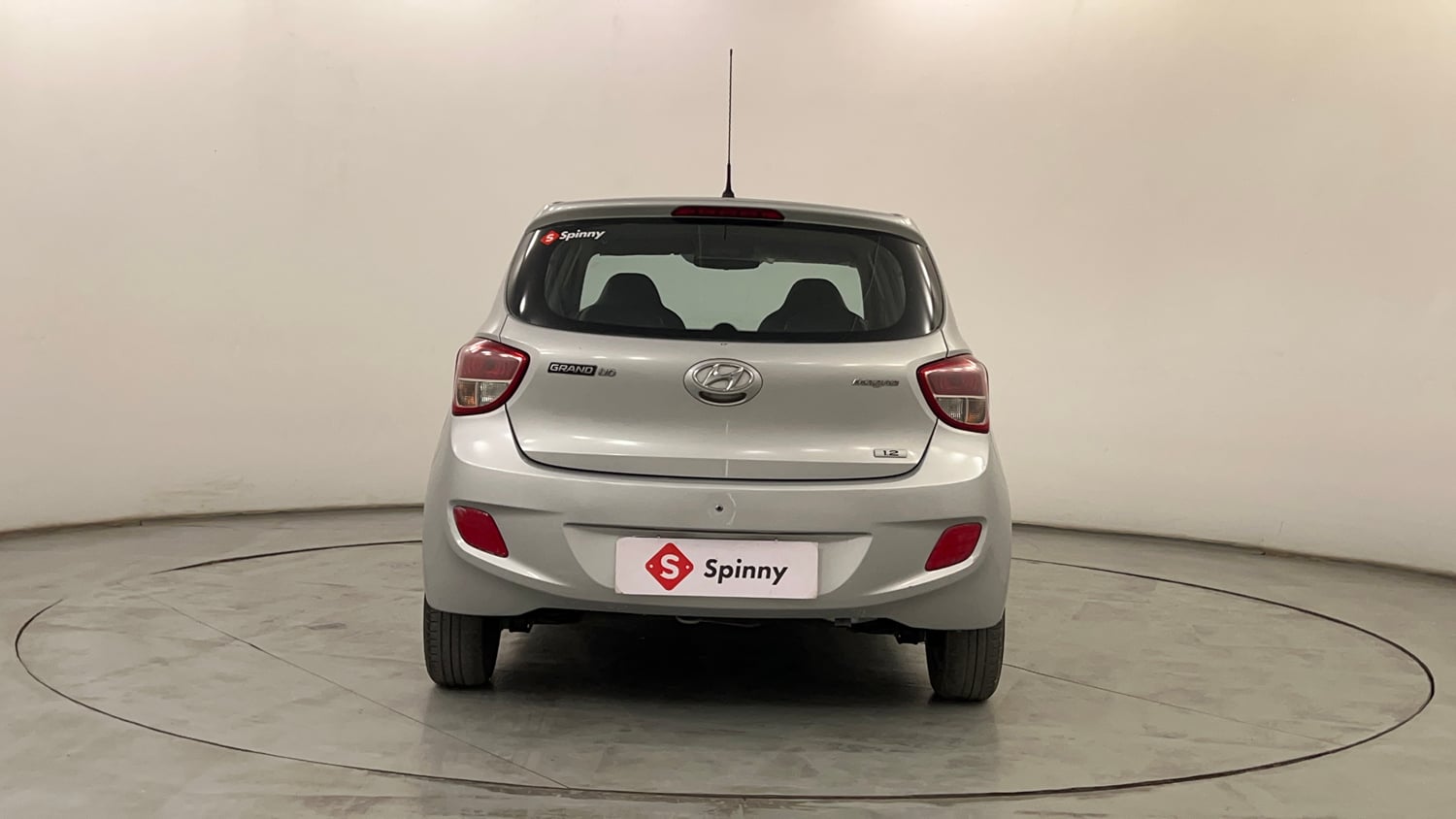 Used 2016 Hyundai Grand i10 Magna 1.2 Kappa VTVT Petrol Manual exterior BACK VIEW