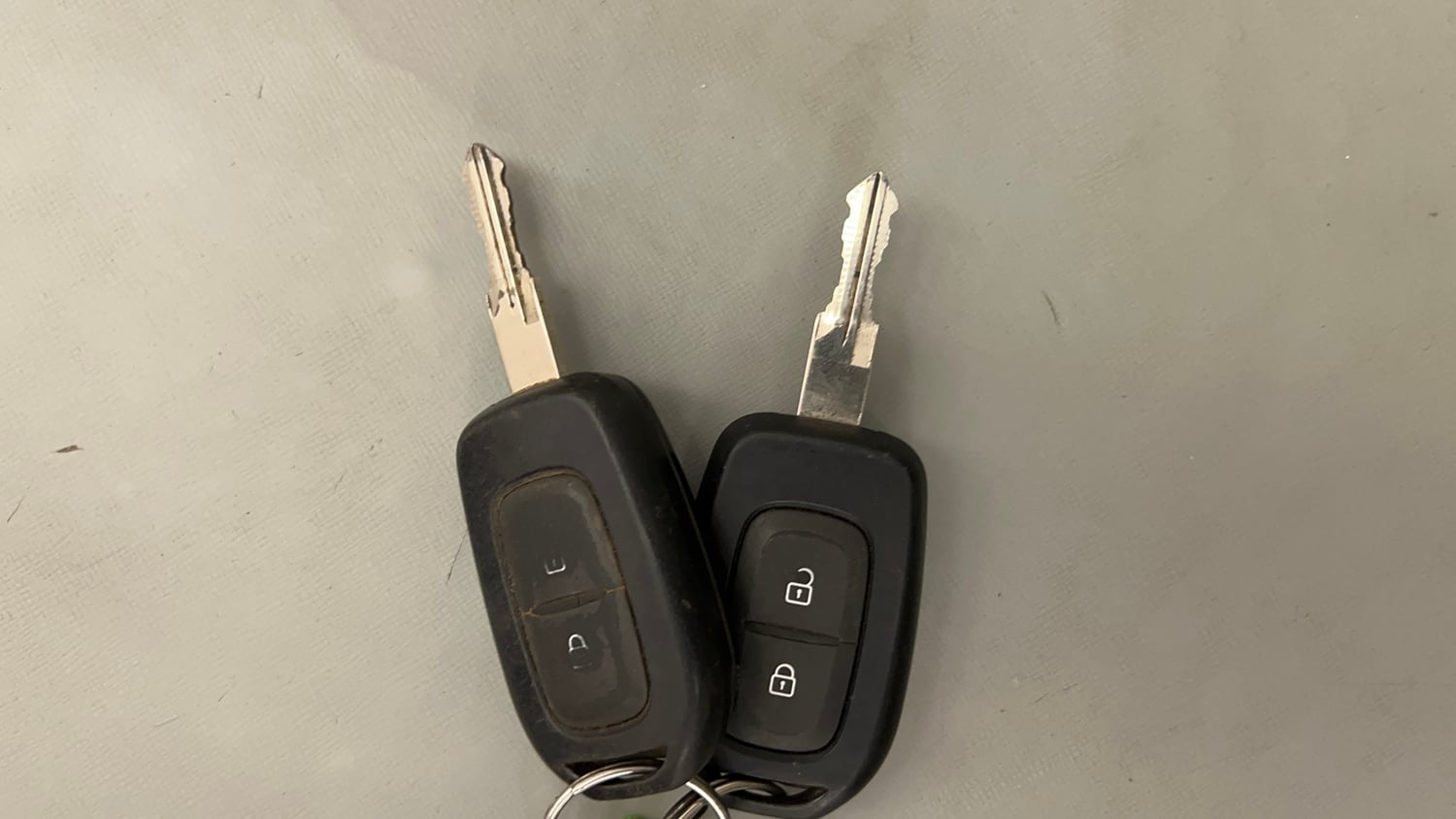 Used 2016 Renault Duster 85 PS RXZ 4X2 MT Diesel Manual extra CAR KEY VIEW