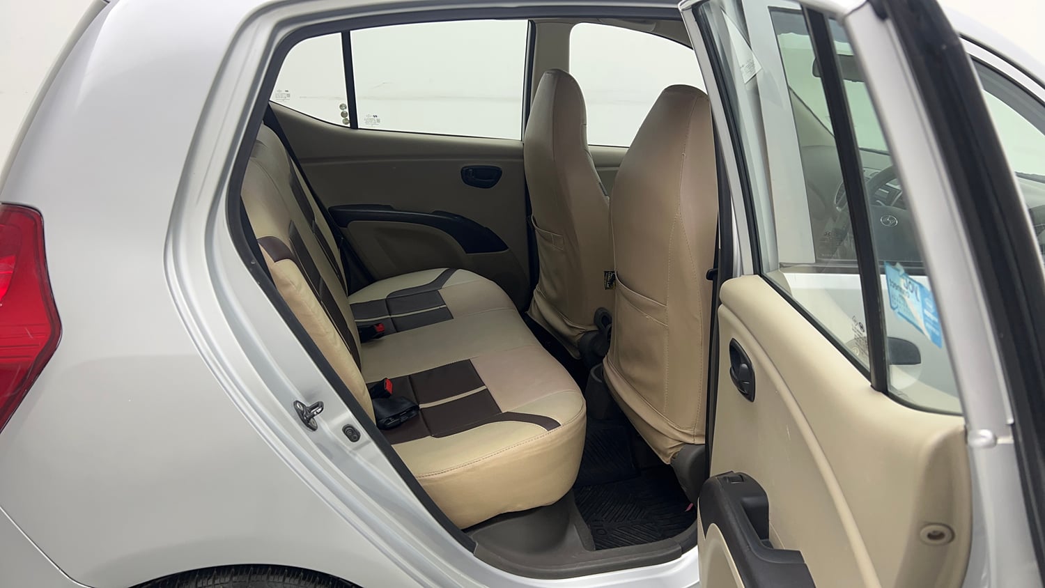 Used 2013 Hyundai i10 Magna 1.1 iRDE2 Petrol Manual interior RIGHT SIDE REAR DOOR CABIN VIEW
