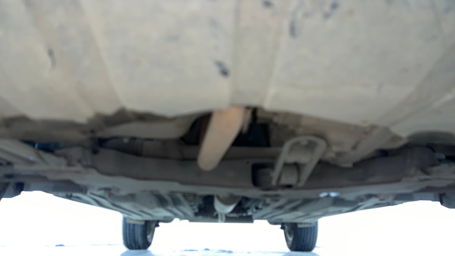 Used 2023 Maruti Suzuki Brezza ZXi AT Petrol Automatic extra FRONT LEFT UNDERBODY VIEW