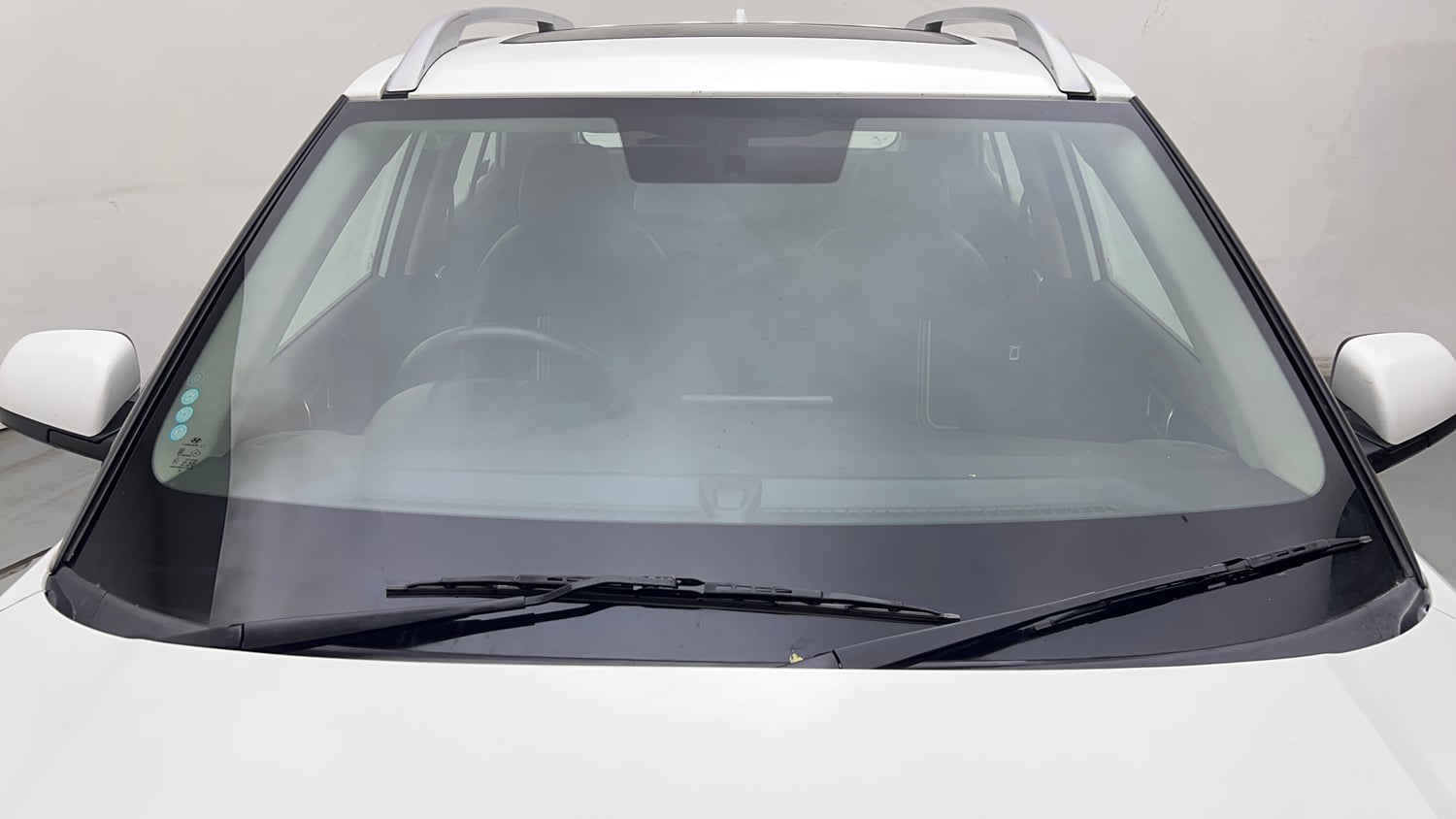 Used 2019 hyundai Venue SX 1.0 (O) Turbo Petrol Petrol Manual exterior FRONT WINDSHIELD VIEW