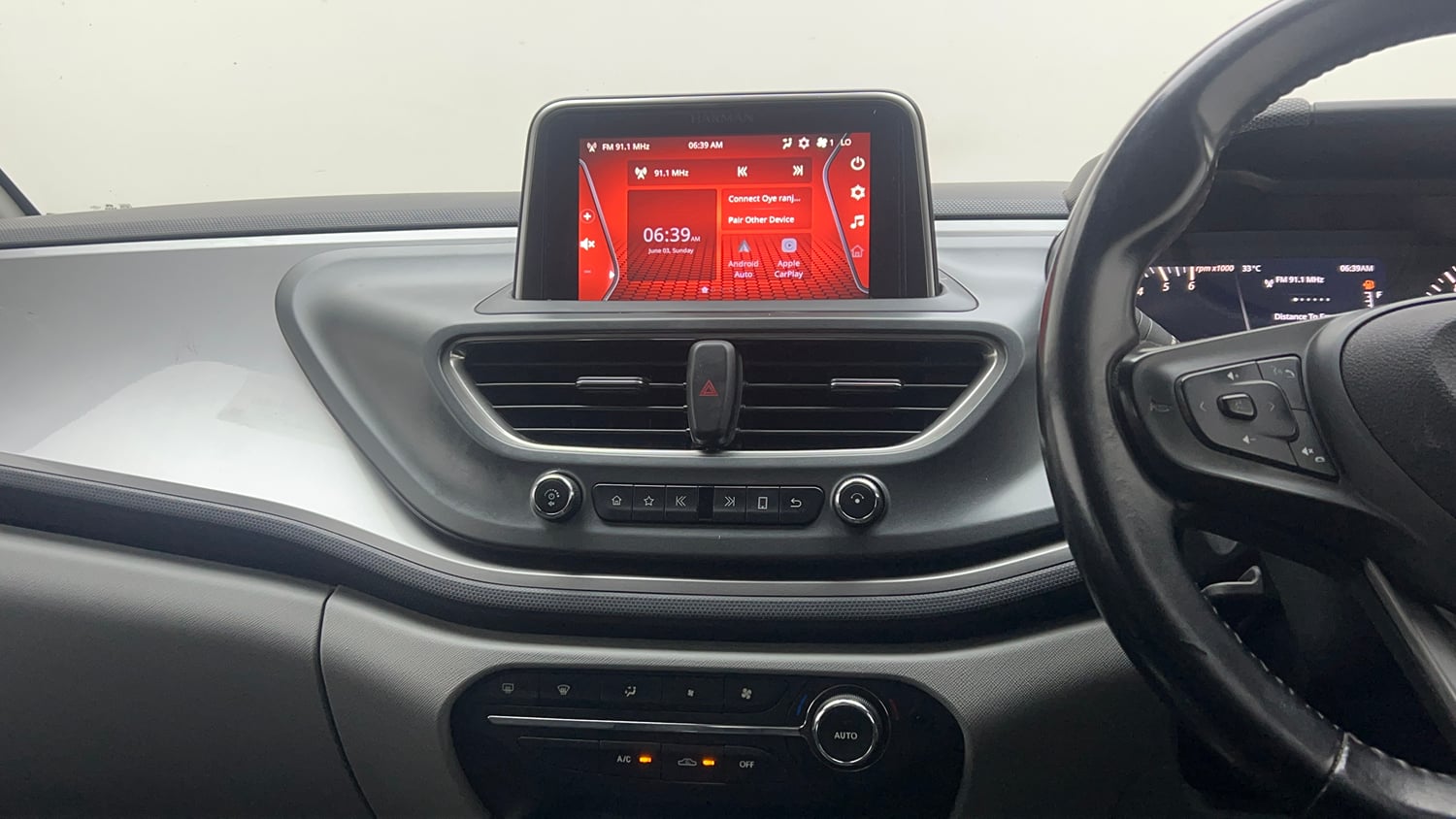 Used 2021 Tata Altroz XZ Diesel Diesel Manual interior MUSIC SYSTEM & AC CONTROL VIEW