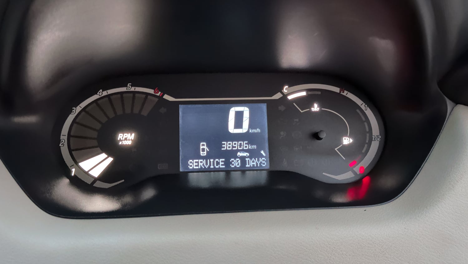 Used 2023 Nissan Magnite XL Petrol Manual interior CLUSTERMETER VIEW