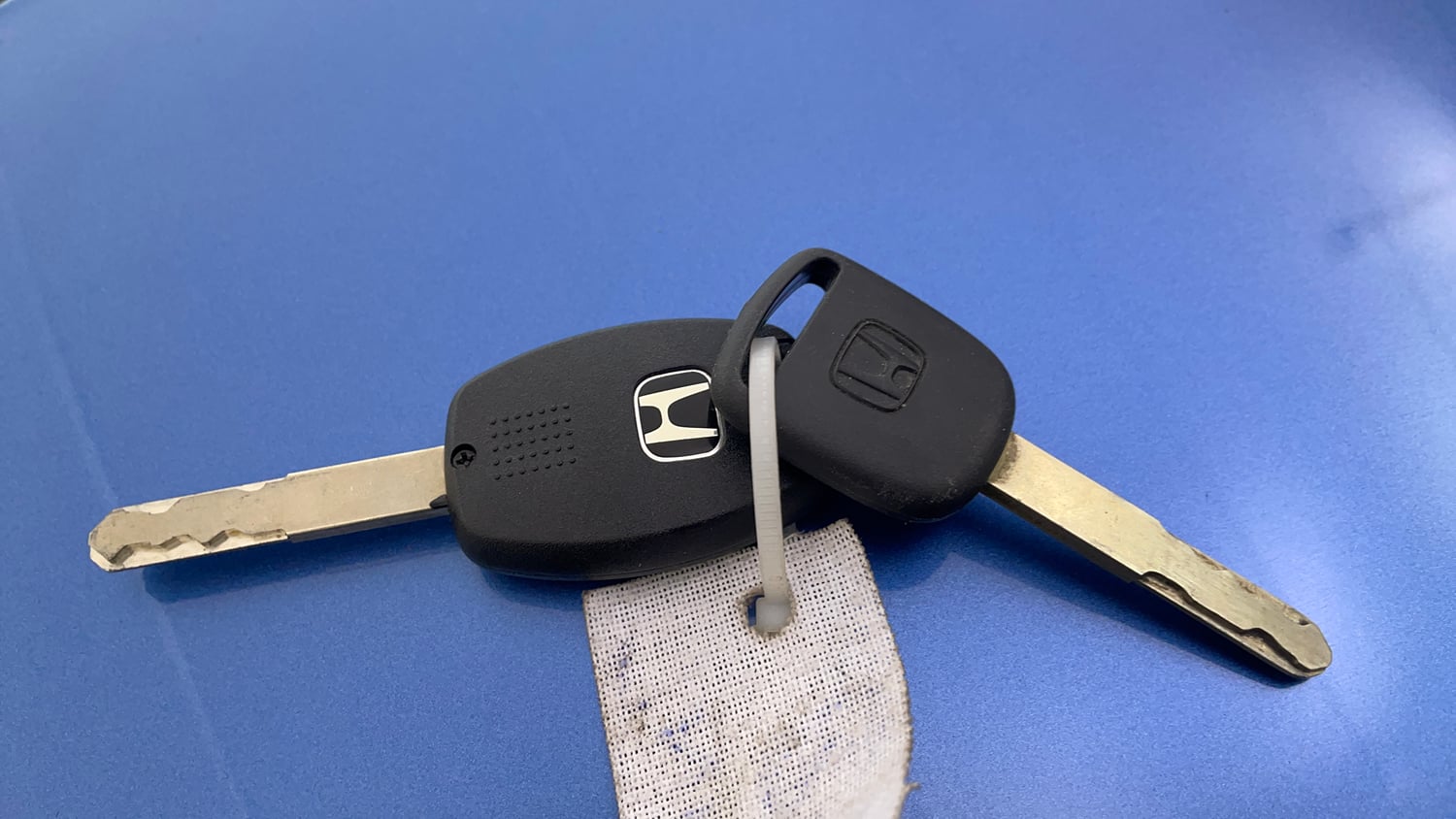 Used 2014 Honda Amaze 1.2 VX i-VTEC Petrol Manual extra CAR KEY VIEW
