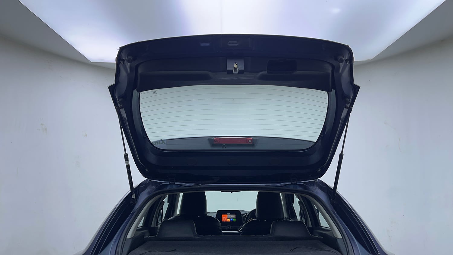 Used 2022 Maruti Suzuki Baleno Delta MT Petrol Manual interior DICKY DOOR OPEN VIEW