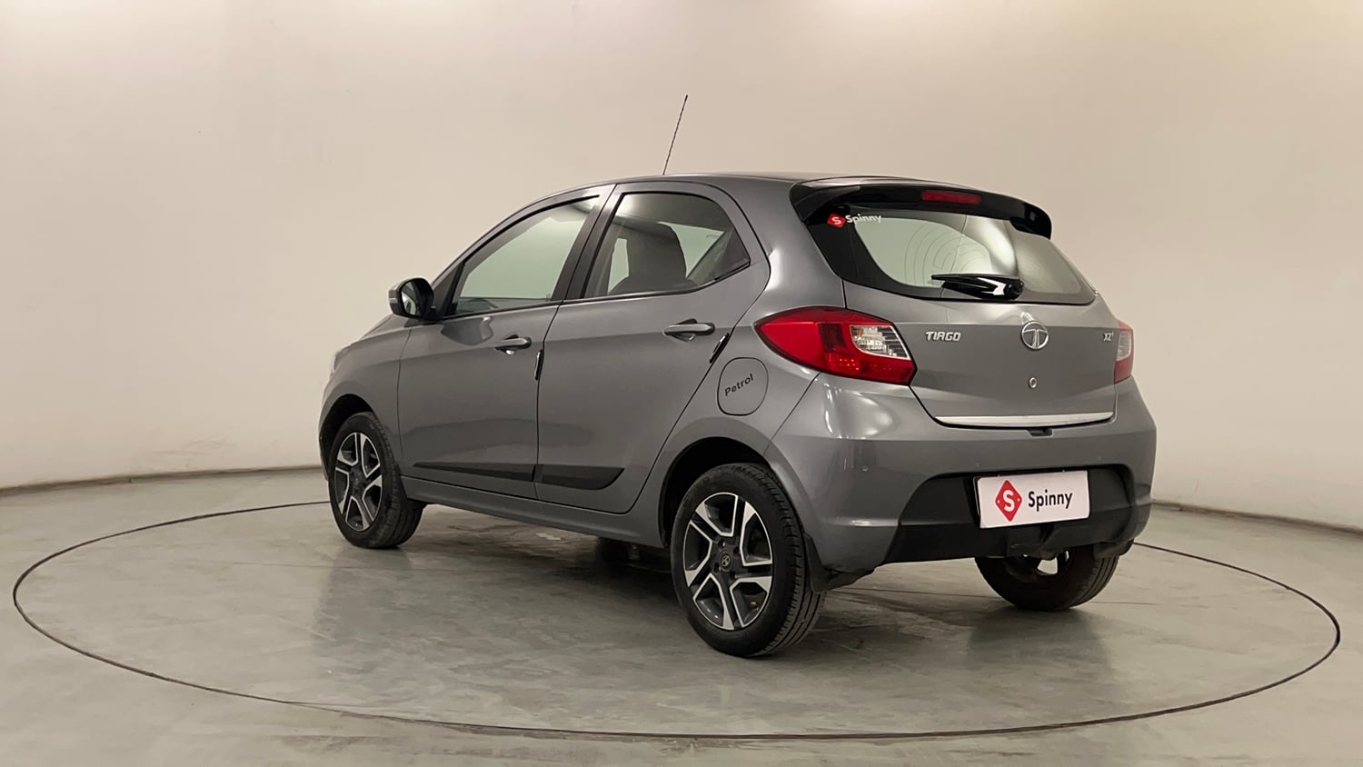 Used 2019 Tata Tiago Revotron XZ Plus Dual Tone Petrol Manual exterior LEFT REAR CORNER VIEW