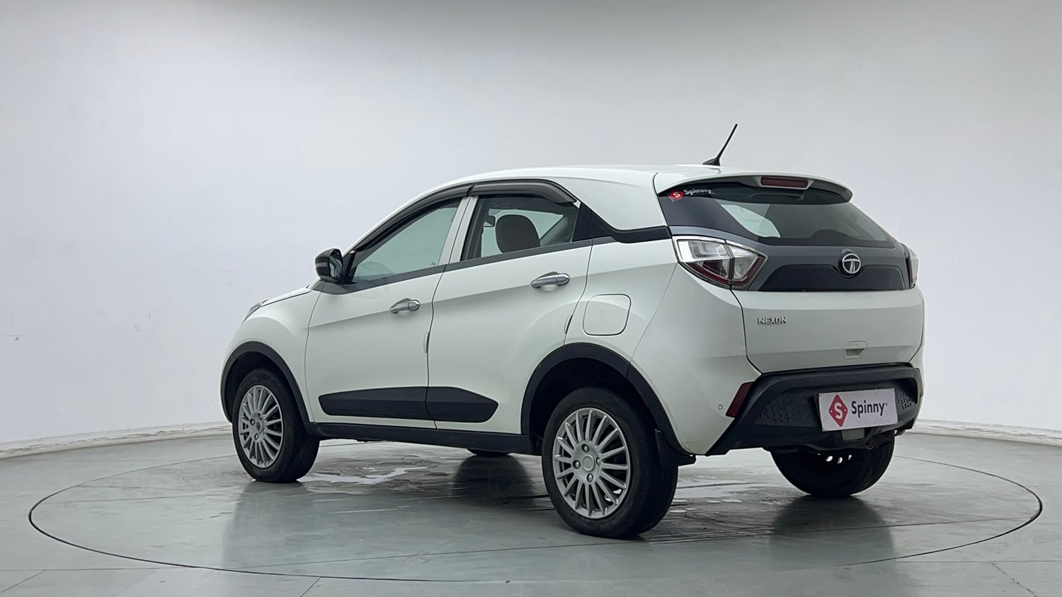 Used 2018 Tata Nexon XM Diesel Diesel Manual exterior LEFT REAR CORNER VIEW