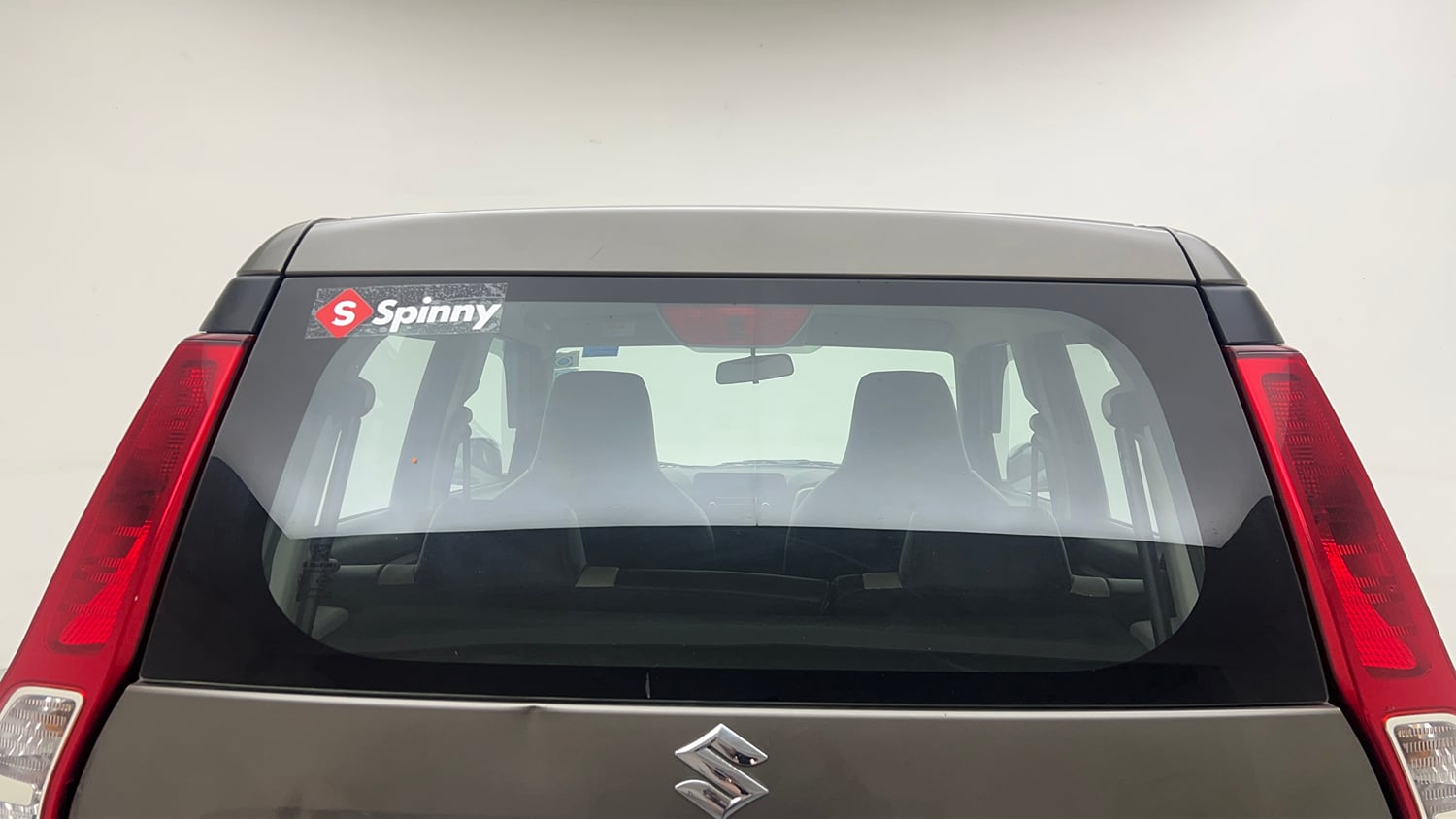 Used 2023 Maruti Suzuki Wagon R VXI 1.0 Petrol Manual exterior BACK WINDSHIELD VIEW
