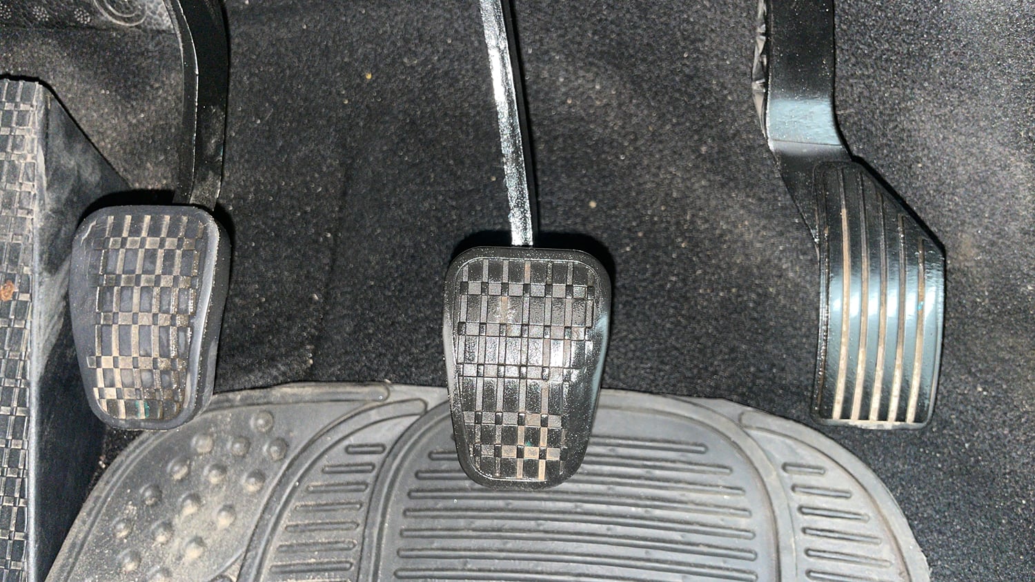 Used 2022 Tata Altroz XM Plus Petrol Petrol Manual interior PEDALS VIEW