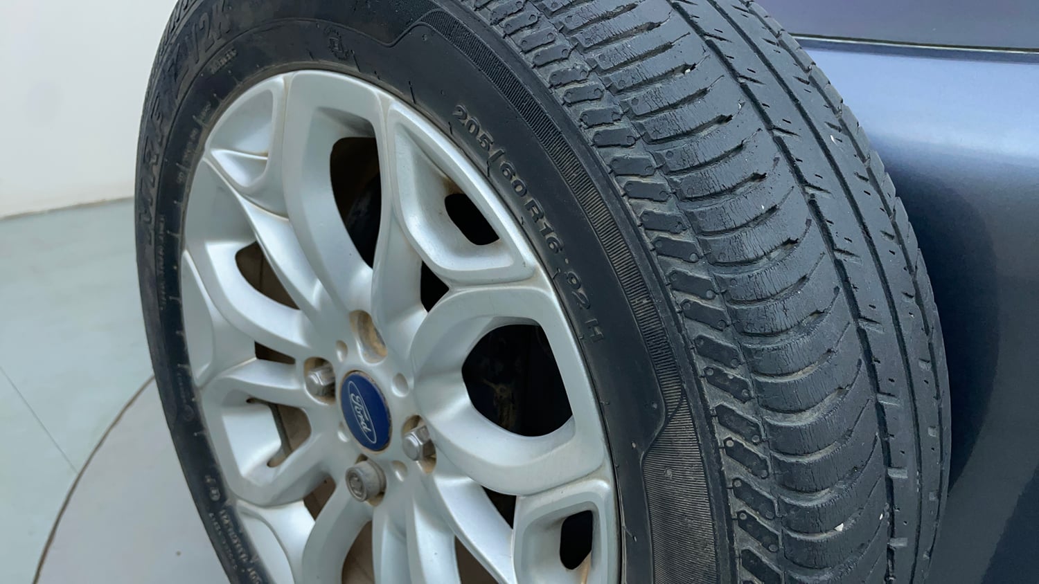 Used 2017 Ford EcoSport Titanium 1.5L Ti-VCT Petrol Manual tyres SPARE TYRE VIEW