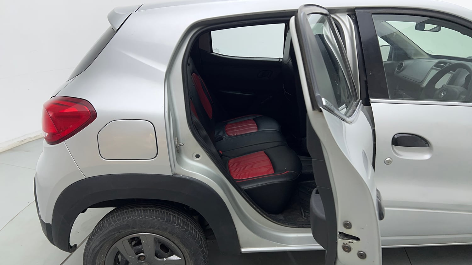 Used 2017 Renault Kwid 1.0 RXT AMT Petrol Automatic interior RIGHT SIDE REAR DOOR CABIN VIEW