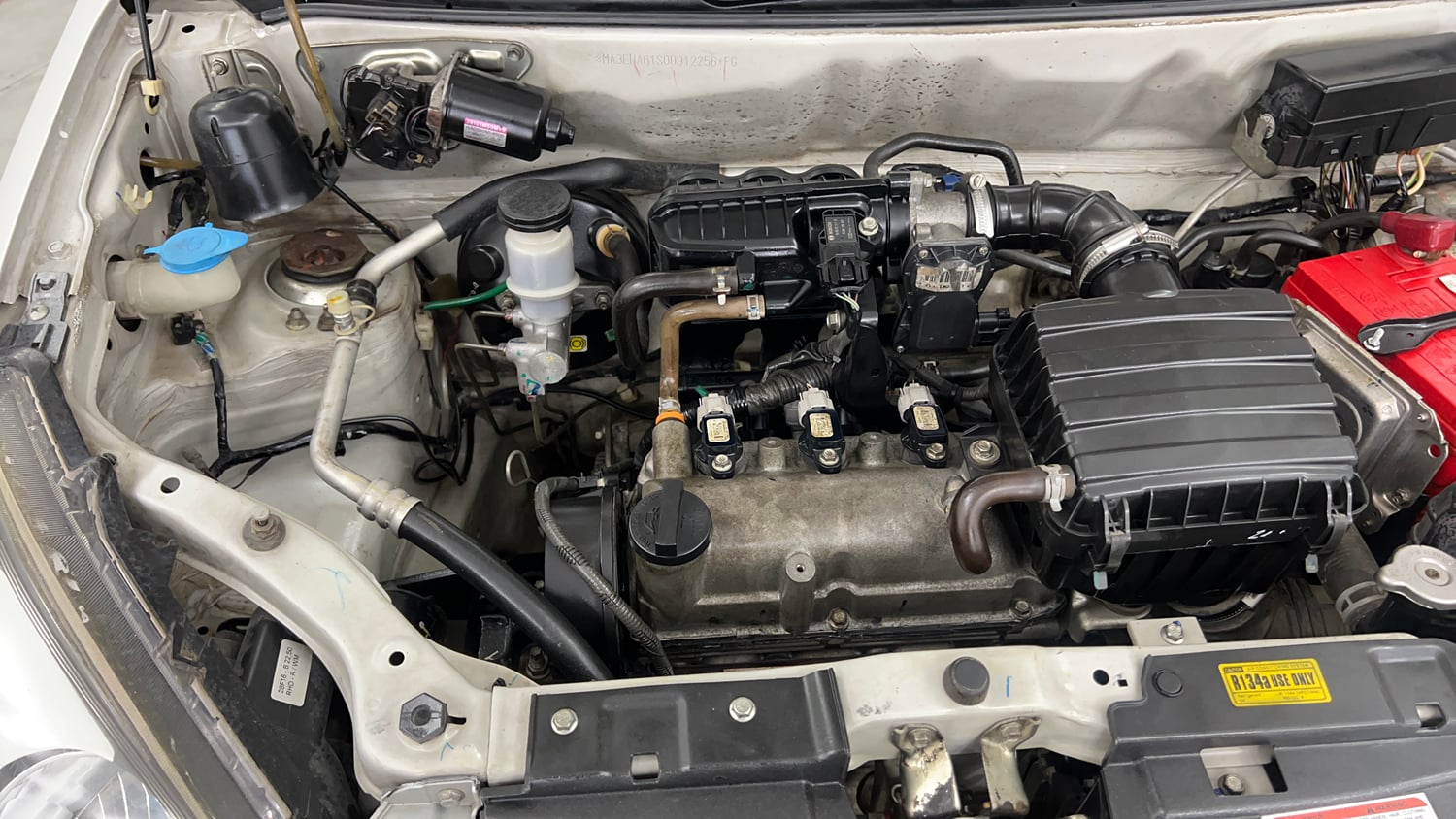 Used 2016 Maruti Suzuki Alto 800 Lxi Petrol Manual engine ENGINE RIGHT SIDE VIEW