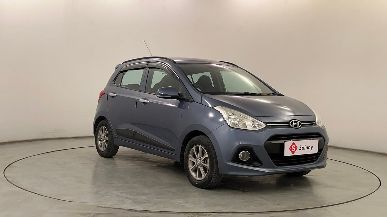 Used 2016 Hyundai Grand i10 Asta 1.2 Kappa VTVT (O) Petrol Manual exterior RIGHT FRONT CORNER VIEW