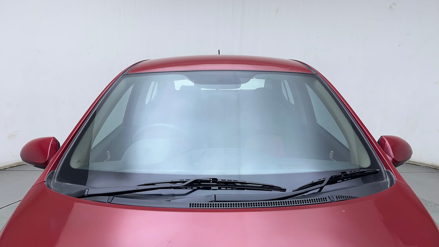 Used 2015 Hyundai Xcent S 1.1 CRDi Diesel Manual exterior FRONT WINDSHIELD VIEW