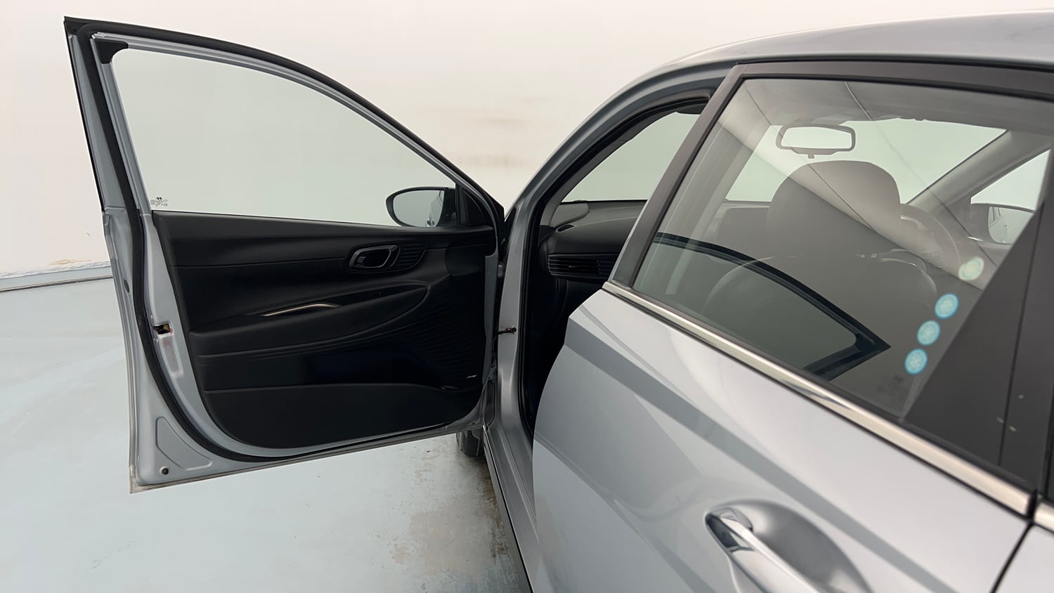 Used 2023 Hyundai i20 Asta (O) 1.2 IVT Petrol Automatic interior LEFT FRONT DOOR OPEN VIEW
