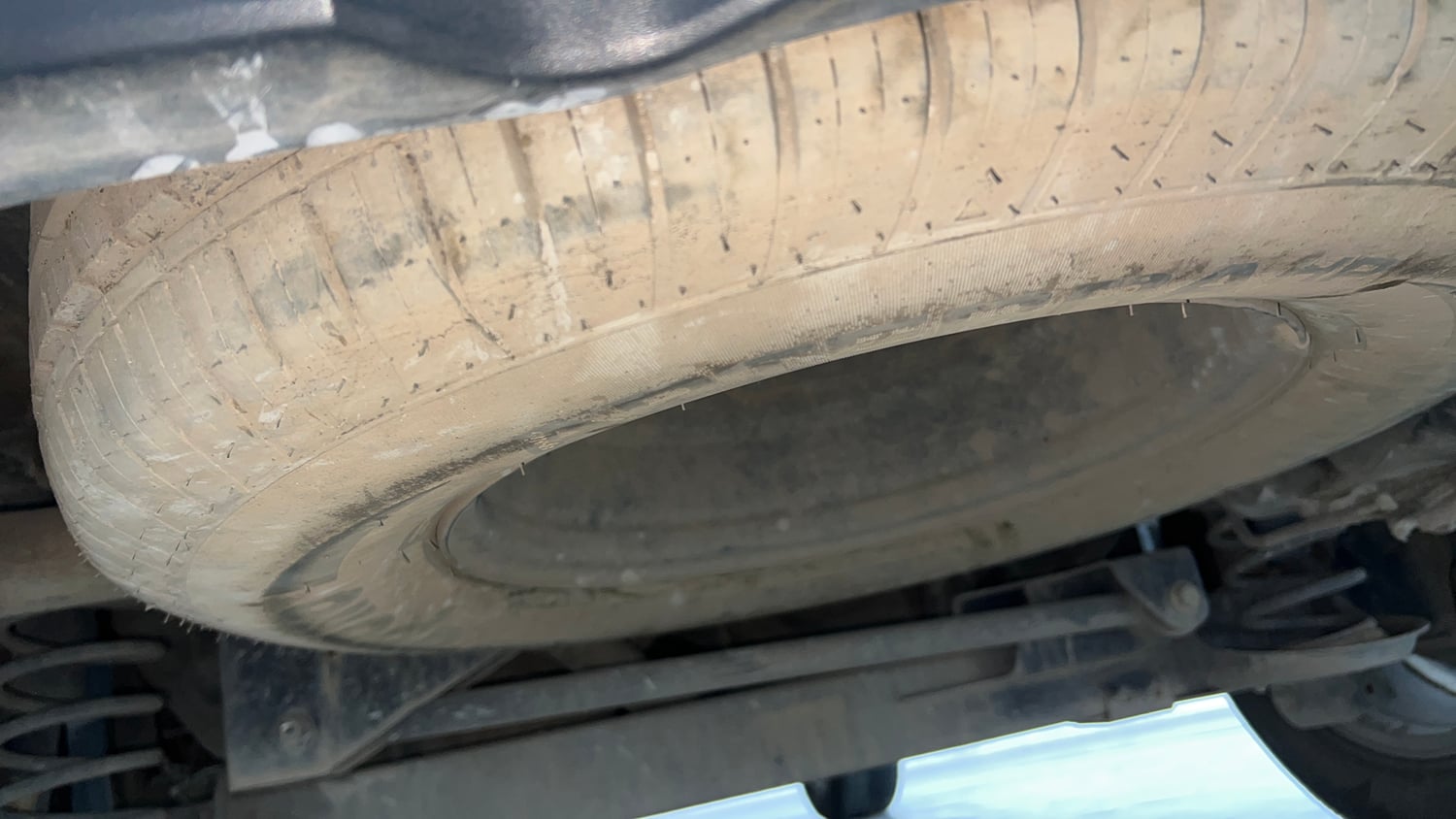 Used 2021 Tata Harrier XZ Diesel Manual tyres SPARE TYRE VIEW