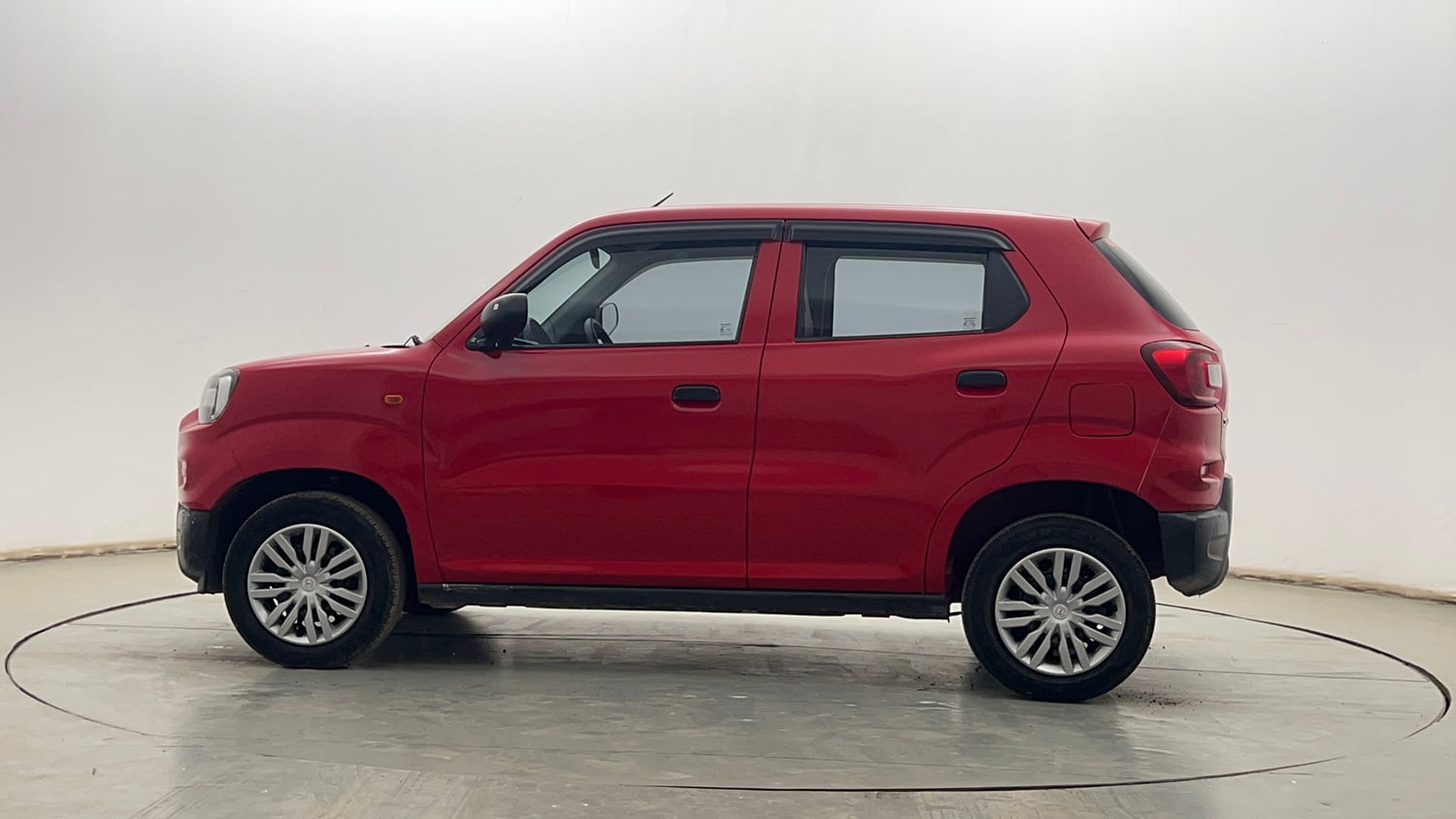 Used 2019 Maruti Suzuki S-Presso VXi Petrol Manual exterior LEFT SIDE VIEW