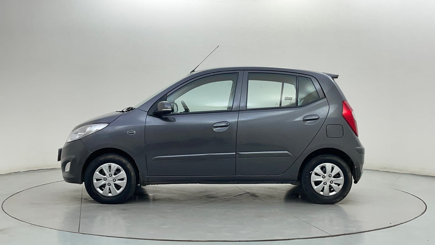 Used 2013 Hyundai i10 Sportz 1.2 AT Kappa2 Petrol Automatic exterior LEFT SIDE VIEW