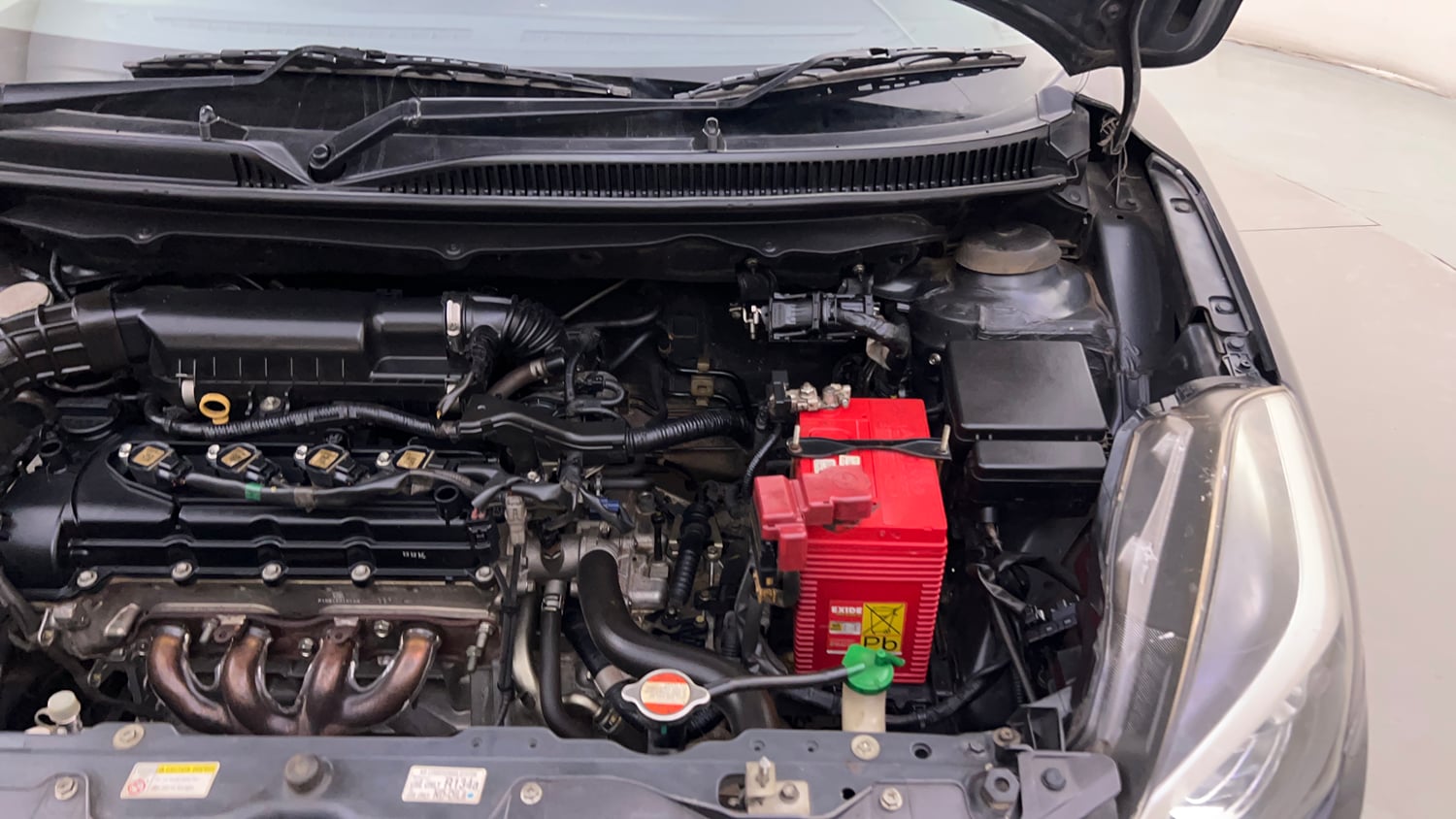 Used 2018 Maruti Suzuki Baleno Alpha 1.2 AT Petrol Automatic engine ENGINE LEFT SIDE HINGE & APRON VIEW