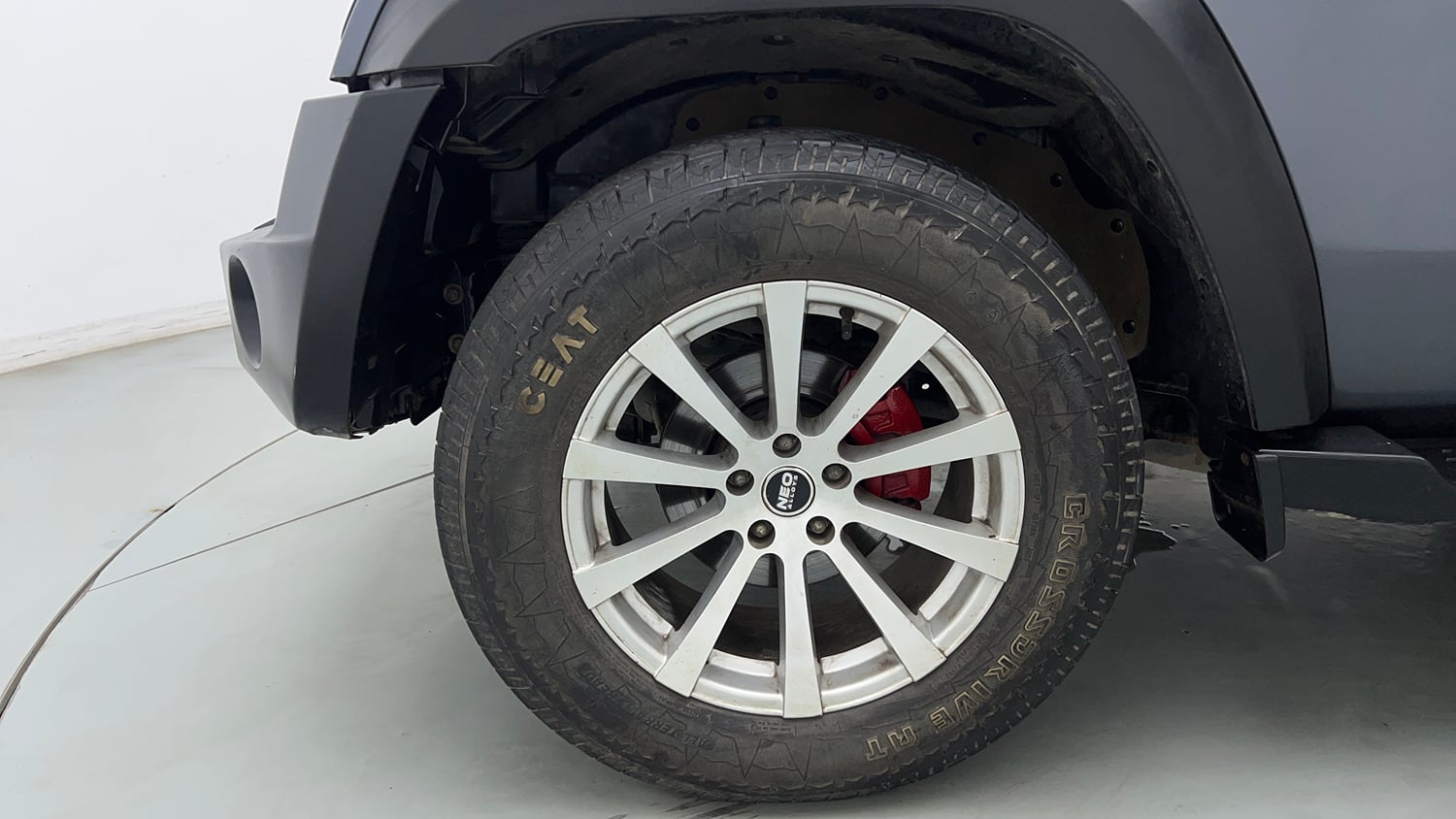 Used 2024 Mahindra Thar LX Hard Top Diesel MT RWD Diesel Manual tyres LEFT FRONT TYRE RIM VIEW