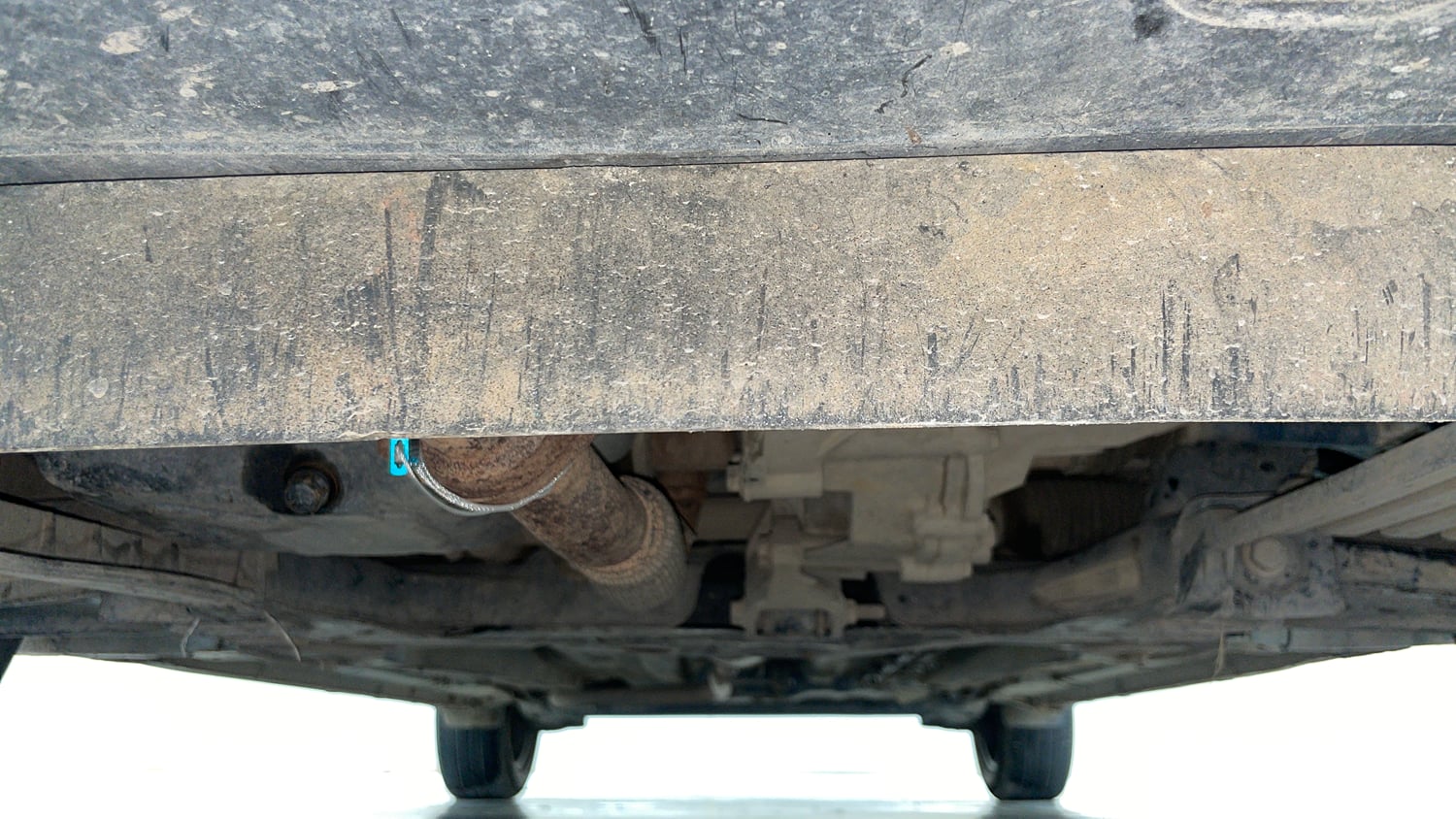 Used 2022 Tata Altroz XM Plus Petrol Petrol Manual extra FRONT LEFT UNDERBODY VIEW