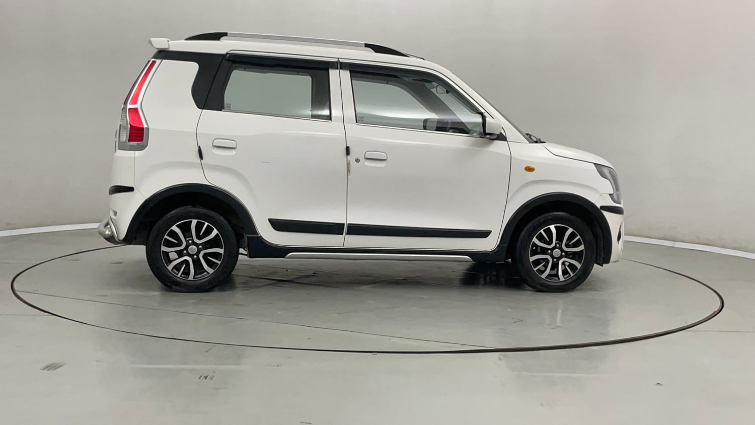 Used 2022 Maruti Suzuki Wagon R VXI 1.0 Petrol Manual exterior RIGHT SIDE VIEW