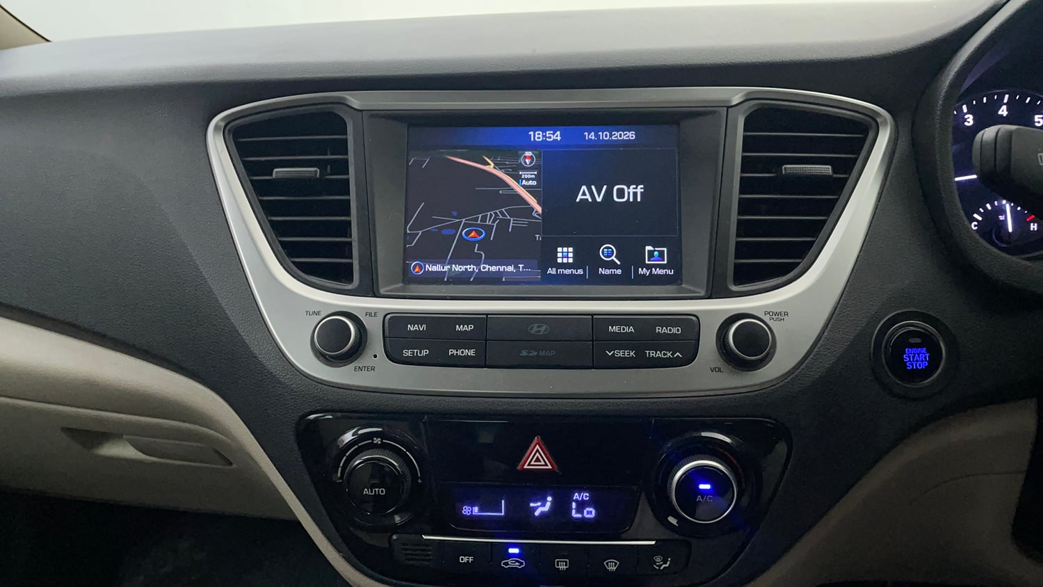 Used 2019 Hyundai Verna SX 1.6 VTVT Petrol Manual interior MUSIC SYSTEM & AC CONTROL VIEW