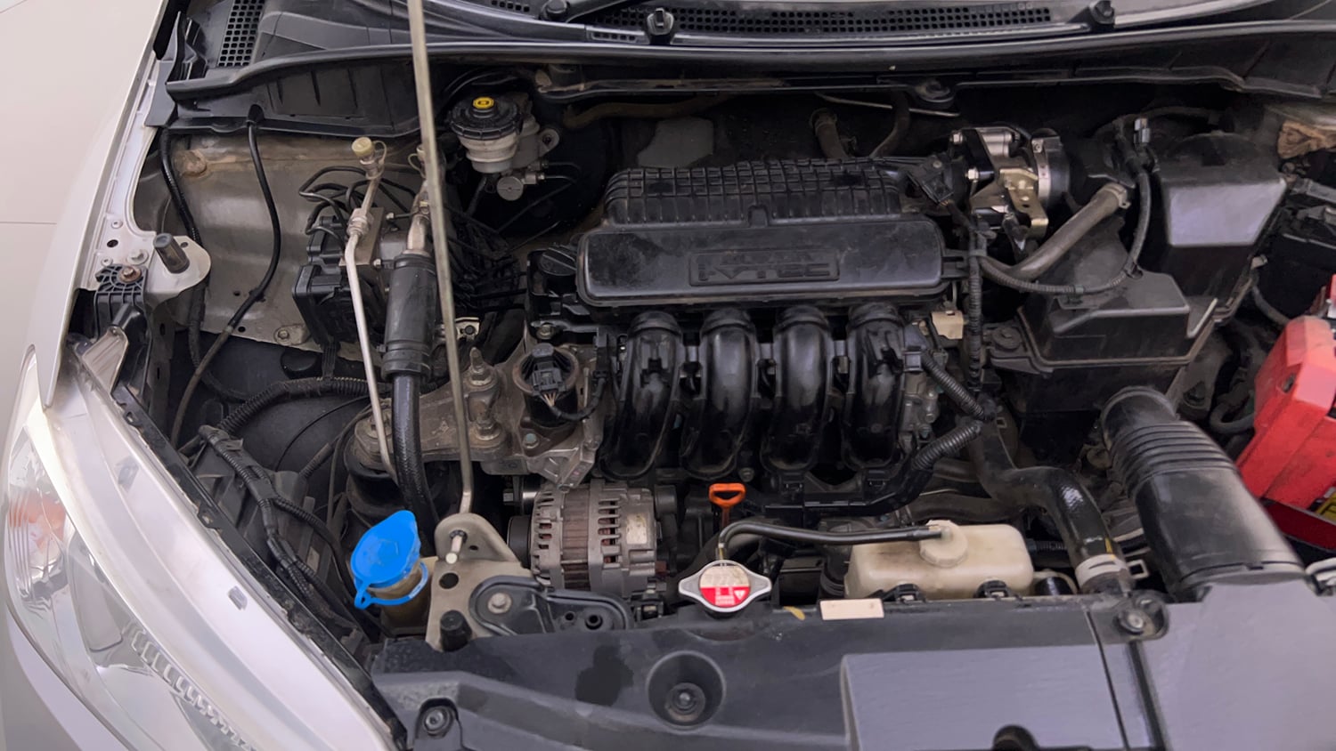 Used 2016 Honda City SV CVT Petrol Automatic engine ENGINE RIGHT SIDE VIEW