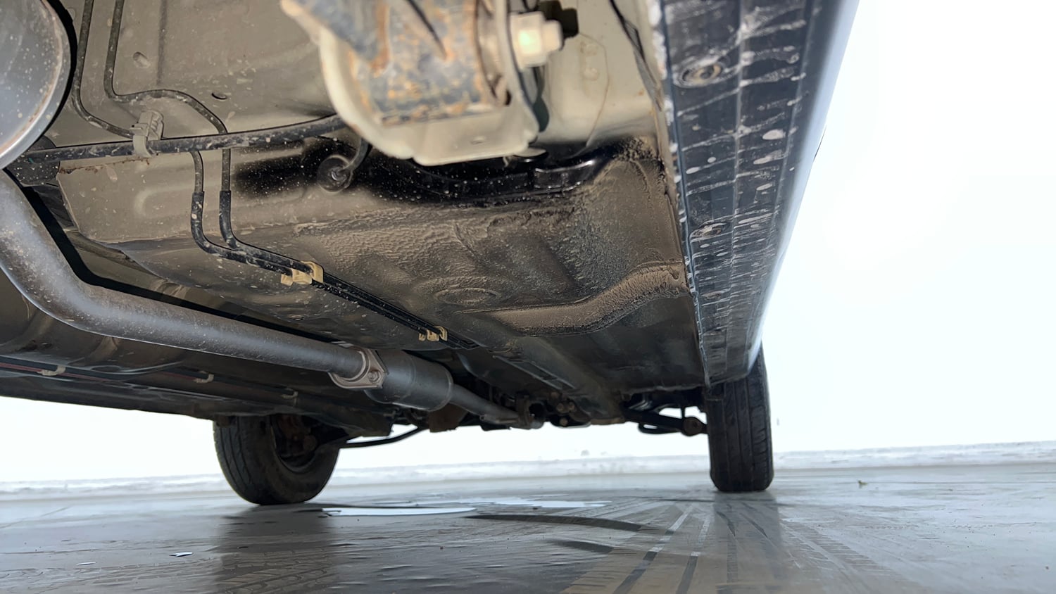 Used 2020 Maruti Suzuki Alto 800 LXi Petrol Manual extra REAR RIGHT UNDERBODY VIEW