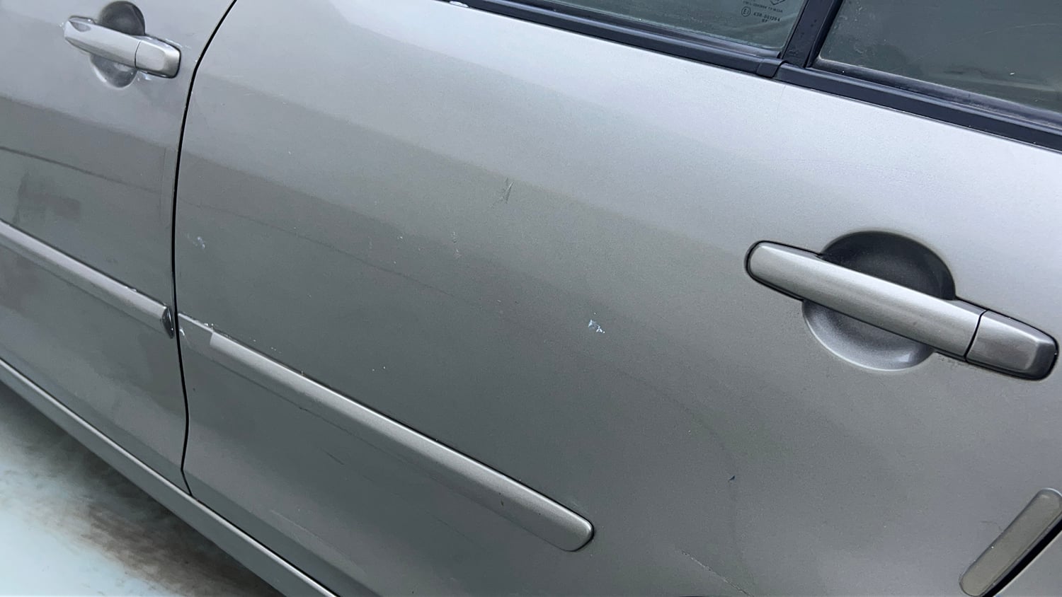 Used 2015 Maruti Suzuki Swift Dzire VXI Petrol Manual dents MINOR DENT