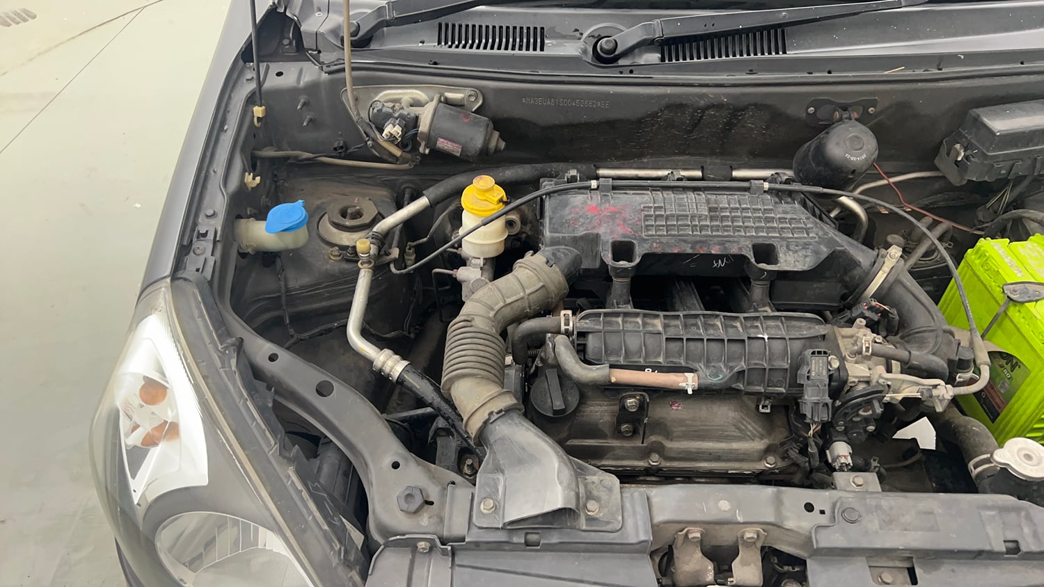 Used 2014 Maruti Suzuki Alto 800 Vxi Petrol Manual engine ENGINE RIGHT SIDE VIEW
