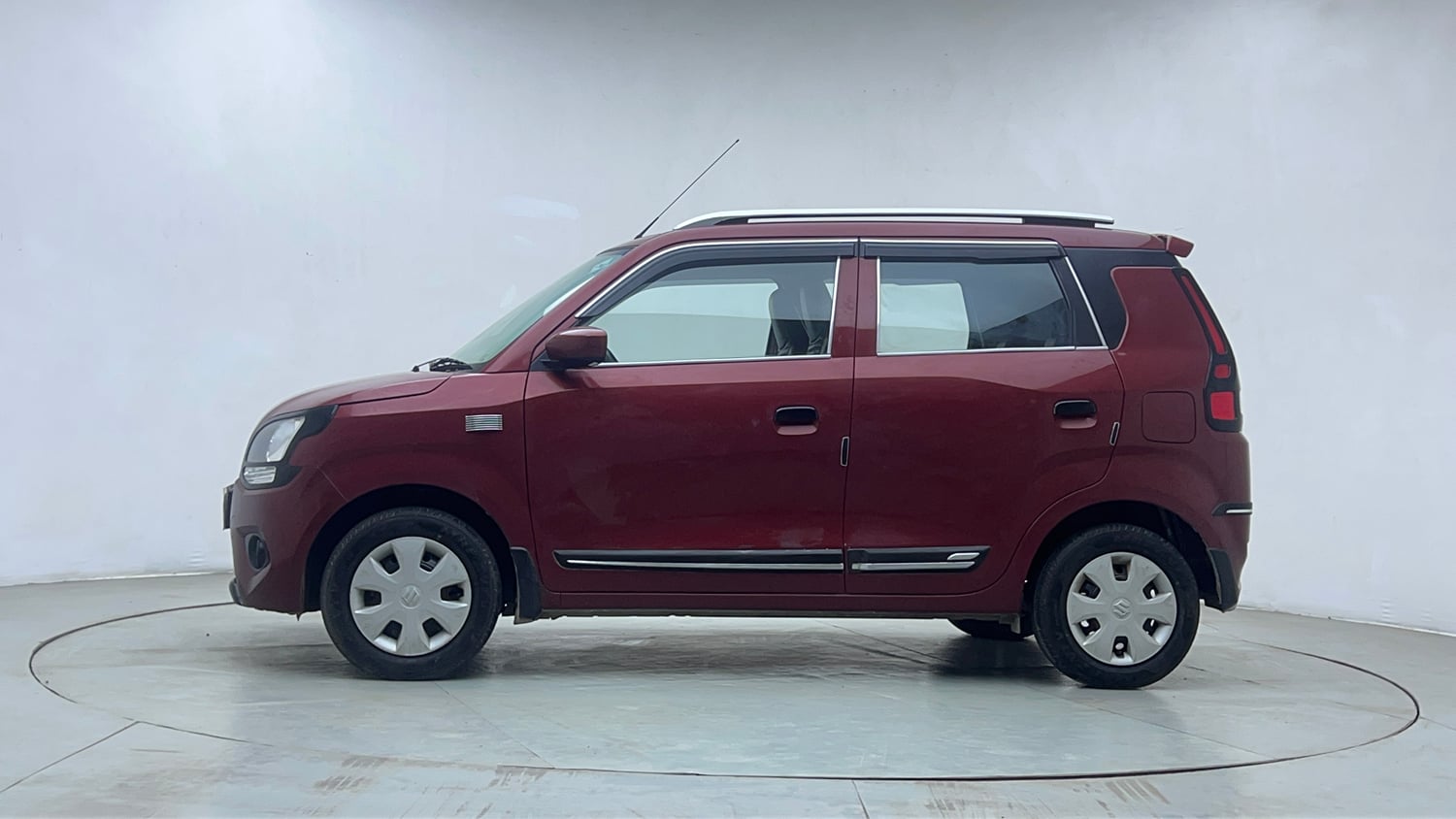 Used 2023 Maruti Suzuki Wagon R VXI 1.0 CNG Cng Manual exterior LEFT SIDE VIEW