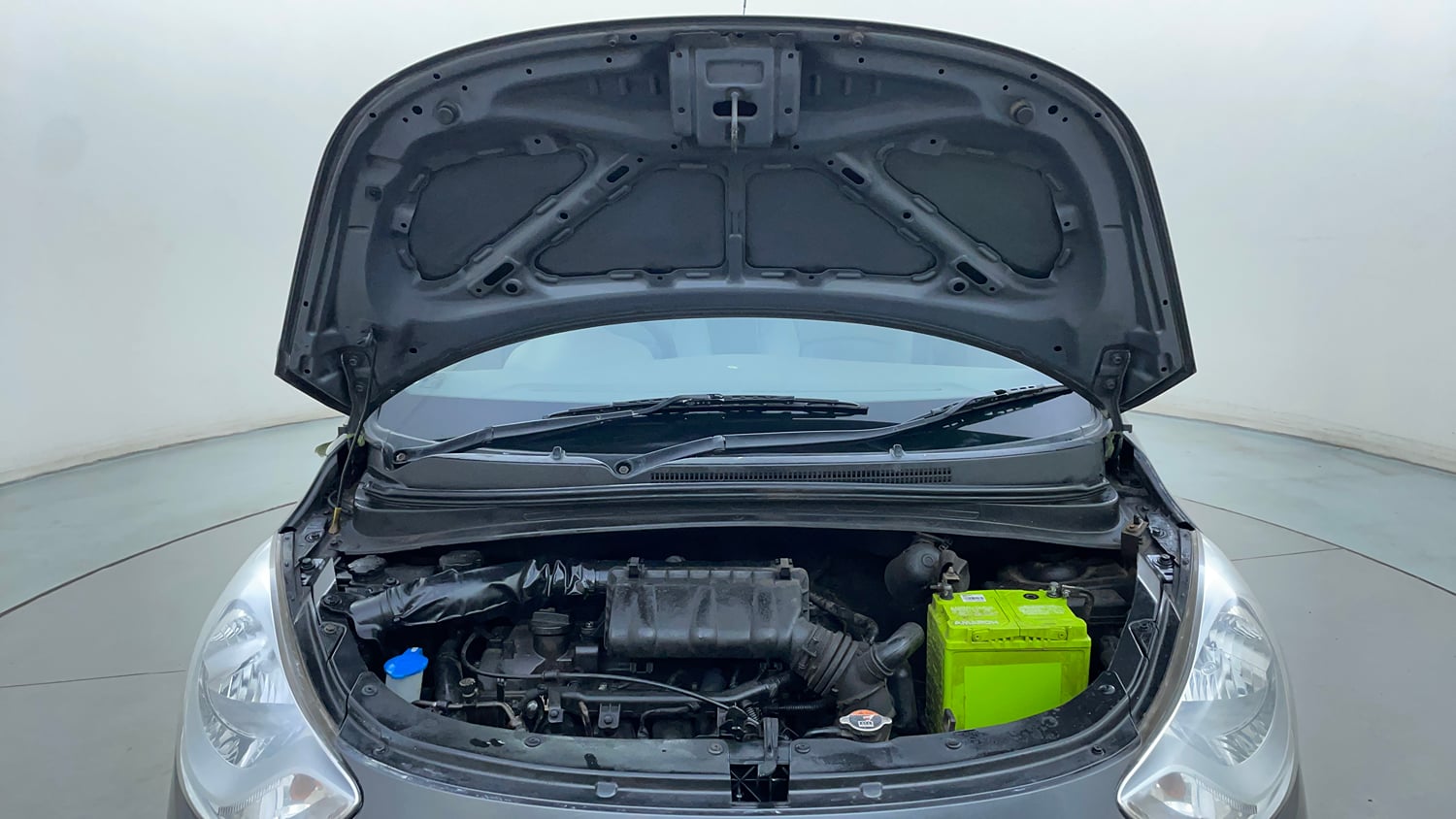 Used 2013 Hyundai i10 Sportz 1.2 AT Kappa2 Petrol Automatic engine ENGINE & BONNET OPEN FRONT VIEW