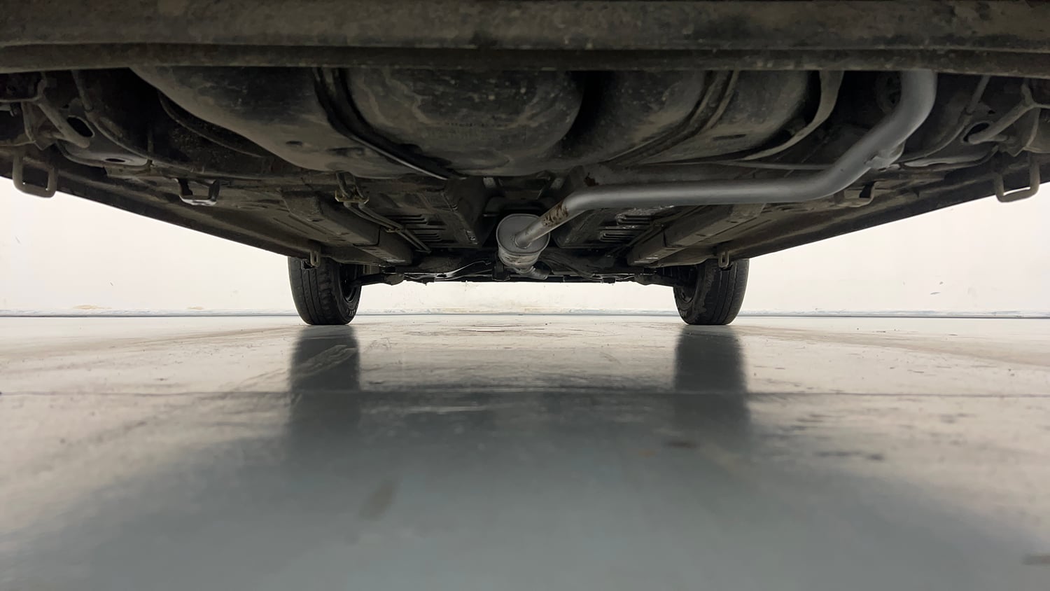 Used 2017 Maruti Suzuki Celerio VXi AMT Petrol Automatic extra REAR UNDERBODY VIEW (TAKEN FROM REAR)