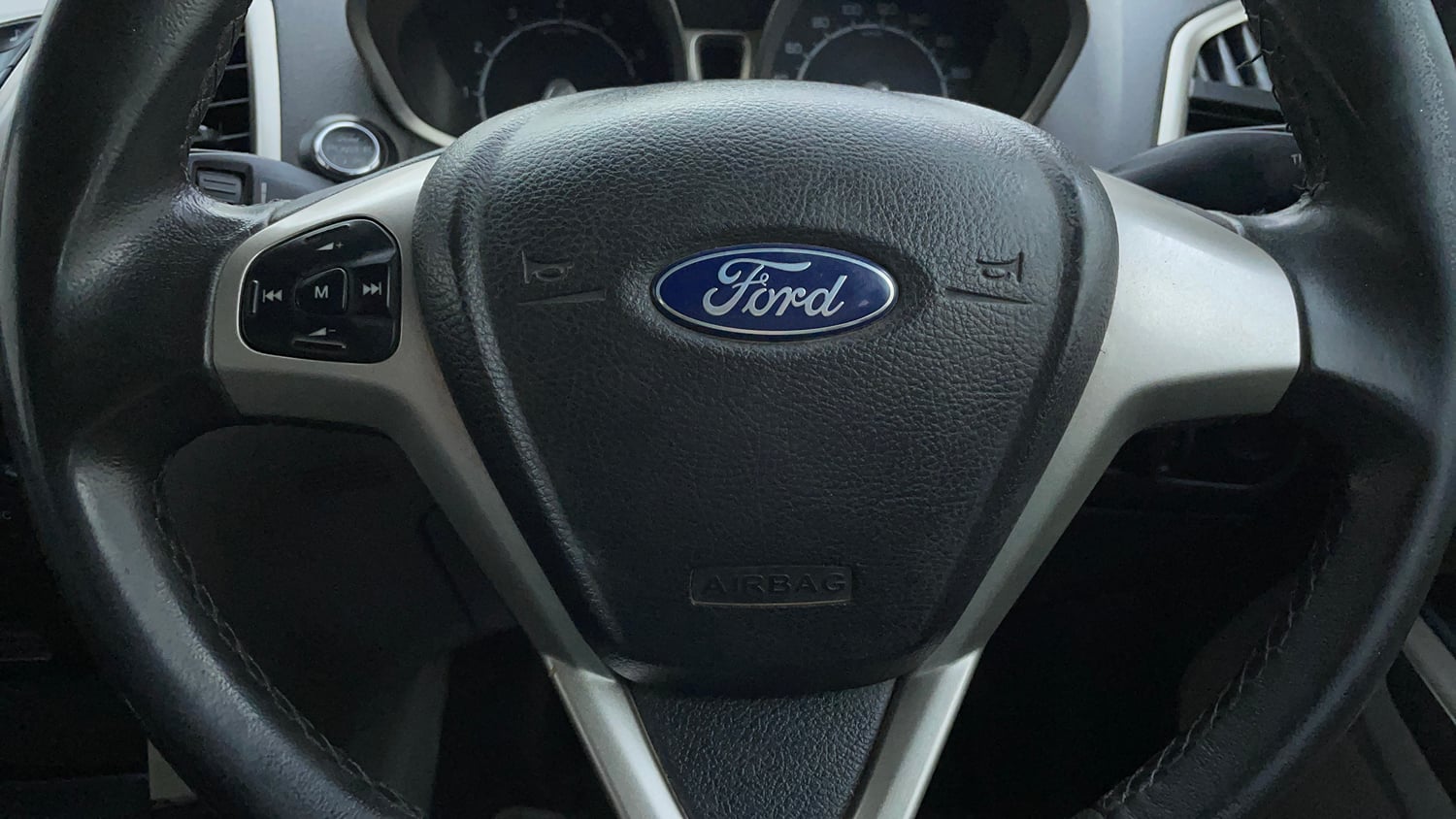 Used 2017 Ford EcoSport Titanium 1.5L Ti-VCT Petrol Manual top_features Airbags