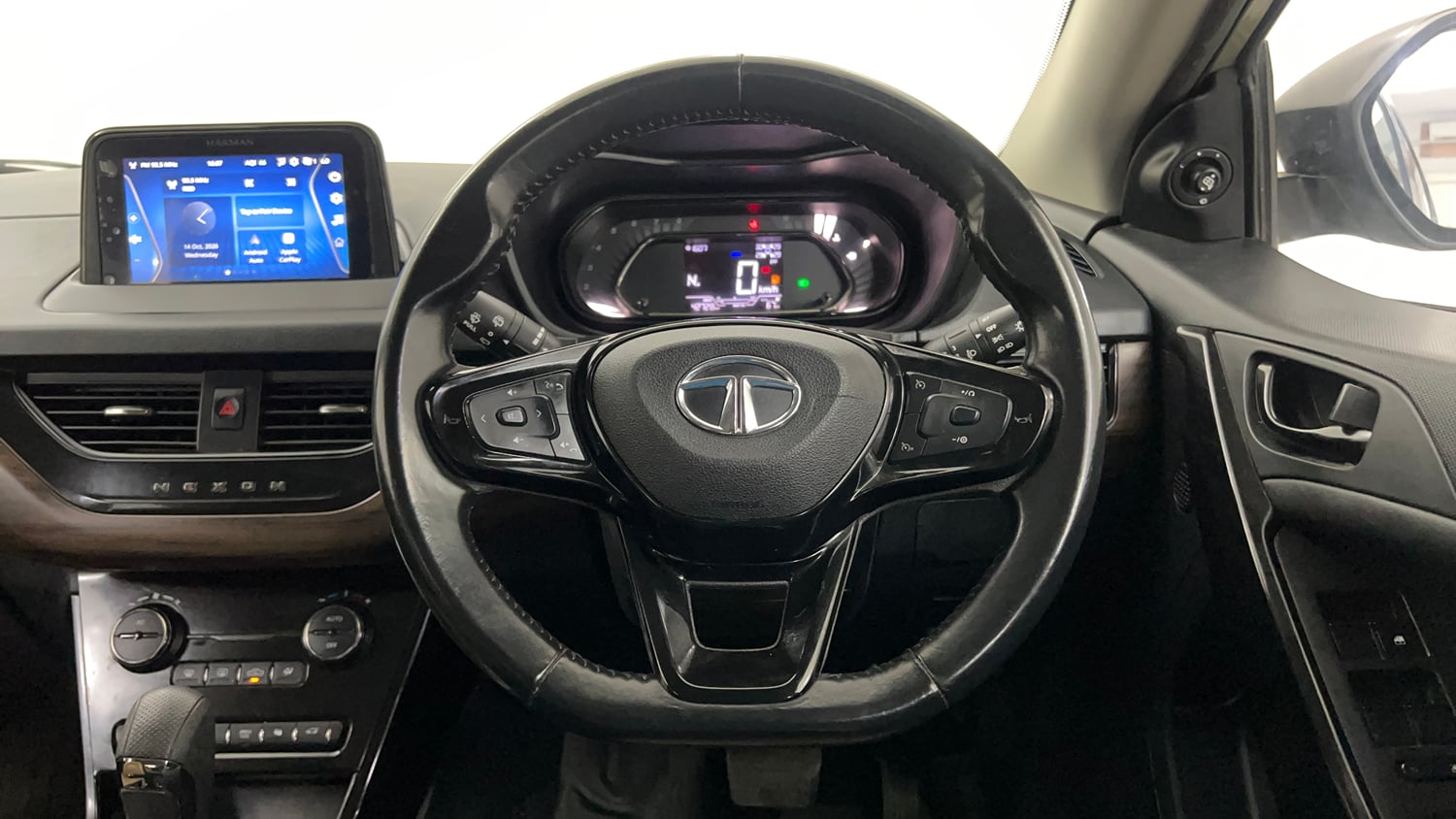 Used 2022 Tata Nexon Kaziranga XZA Plus (Premium) Petrol Automatic interior STEERING VIEW