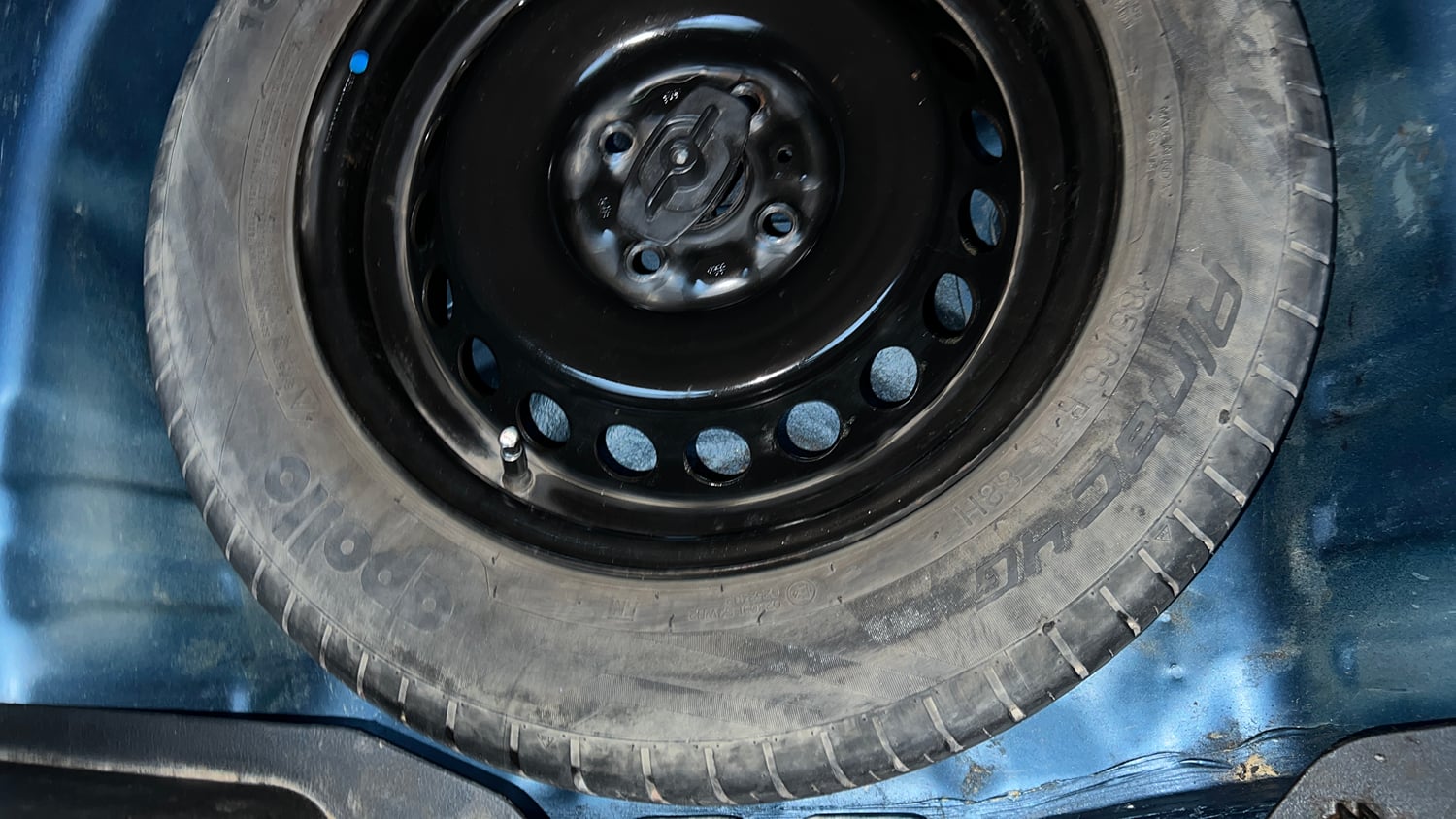 Used 2018 Maruti Suzuki Baleno Delta 1.2 Petrol Manual tyres SPARE TYRE VIEW