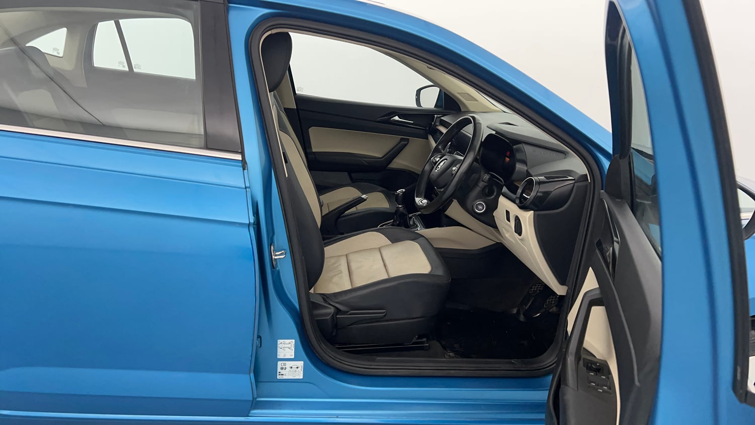 Used 2023 Skoda Slavia Style 1.0L TSI MT Petrol Manual interior RIGHT SIDE FRONT DOOR CABIN VIEW