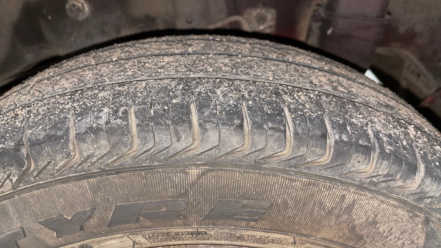 Used 2015 Hyundai Eon D-Lite + Petrol Manual tyres LEFT REAR TYRE TREAD VIEW