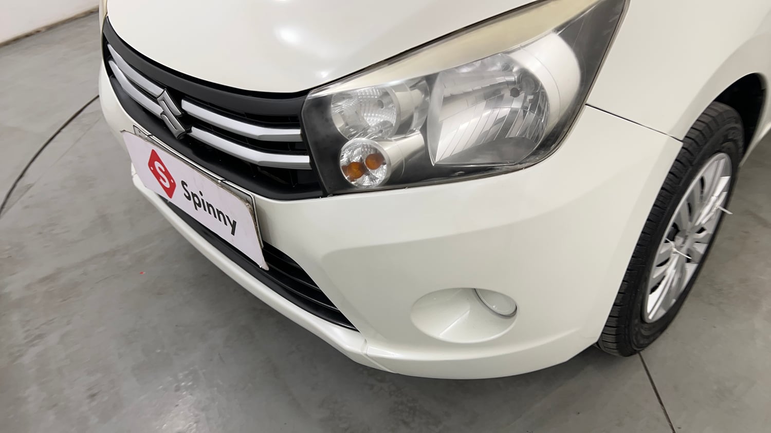 Used 2015 Maruti Suzuki Celerio VXi AMT Petrol Automatic dents MINOR SCRATCH
