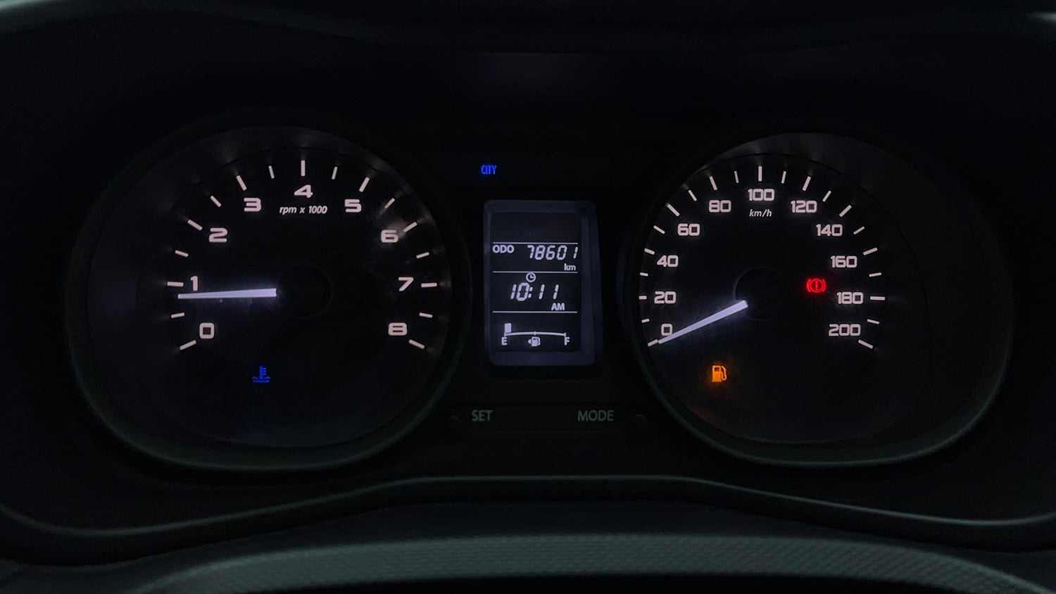 Used 2018 Tata Nexon XM Diesel Diesel Manual interior CLUSTERMETER VIEW