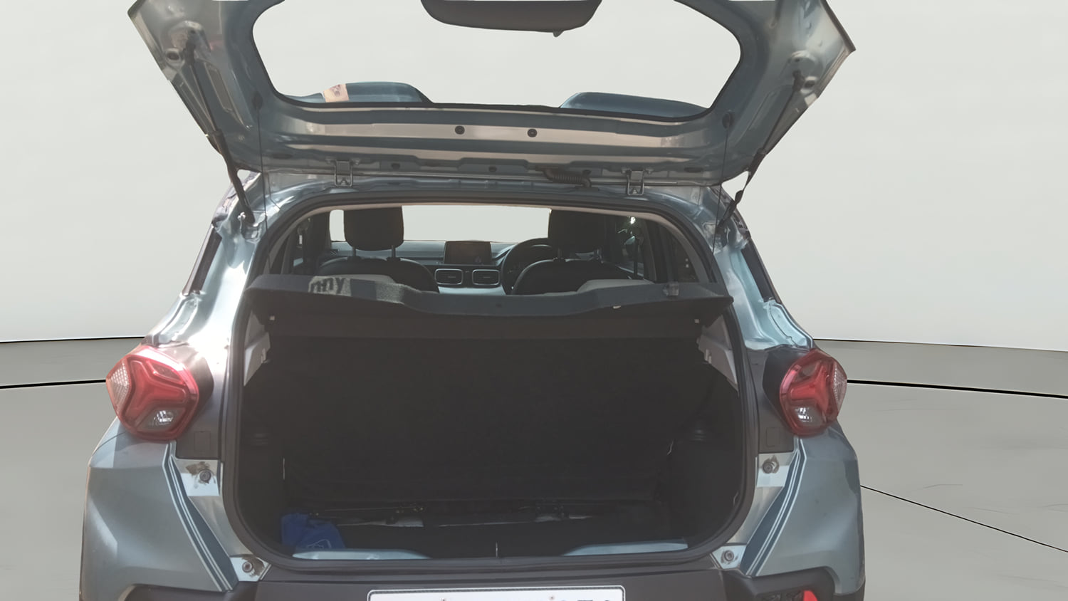 Used 2022 Tata Punch Accomplished MT Petrol Manual interior DICKY INSIDE VIEW