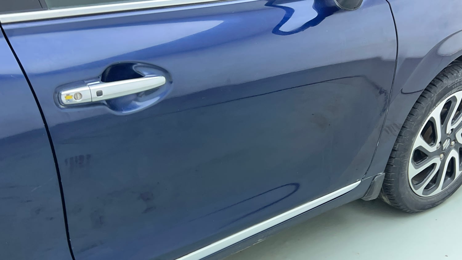 Used 2023 Maruti Suzuki Baleno Alpha AGS Petrol Automatic dents MINOR SCRATCH