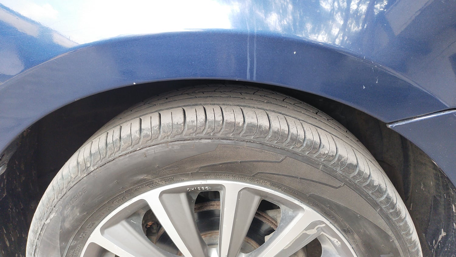 Used 2021 Maruti Suzuki Ciaz Alpha 1.5 Petrol Manual tyres RIGHT FRONT TYRE TREAD VIEW