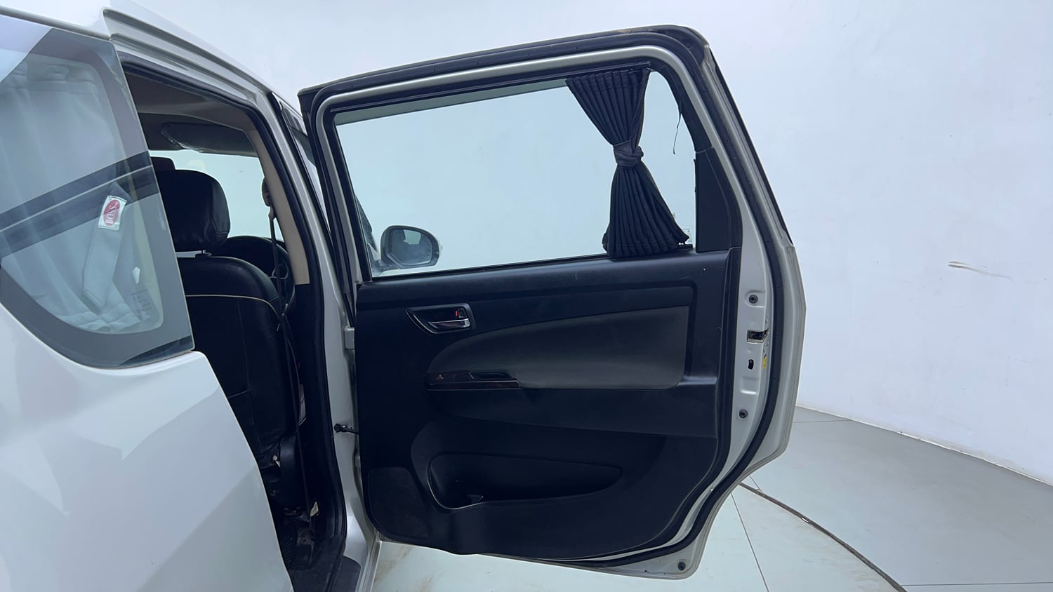 Used 2018 Maruti Suzuki Ertiga VXI CNG (Outside Fitted) Cng Manual interior RIGHT REAR DOOR OPEN VIEW