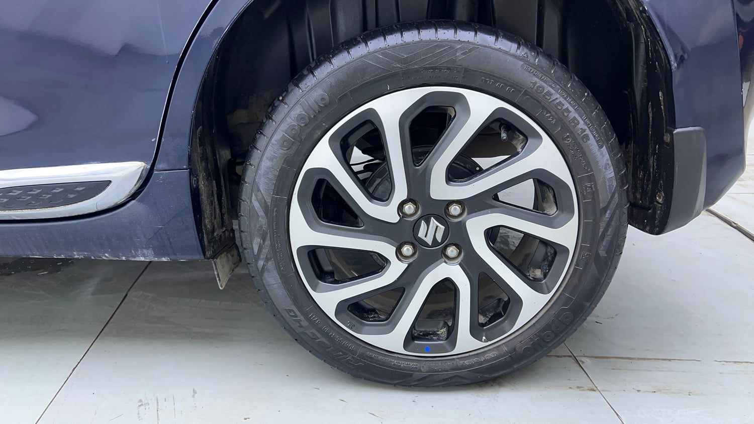 Used 2023 Maruti Suzuki Baleno Alpha AGS Petrol Automatic tyres LEFT REAR TYRE RIM VIEW